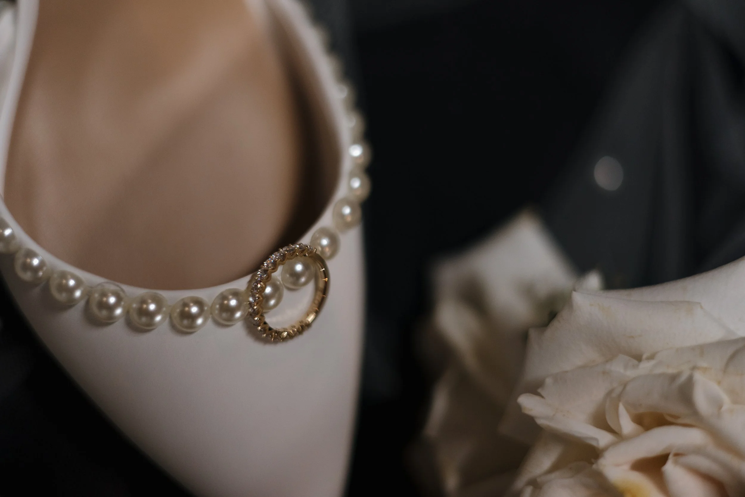 Bridal details and accessories photographed by James and Alyson Photography at a Cambridge Ontario wedding