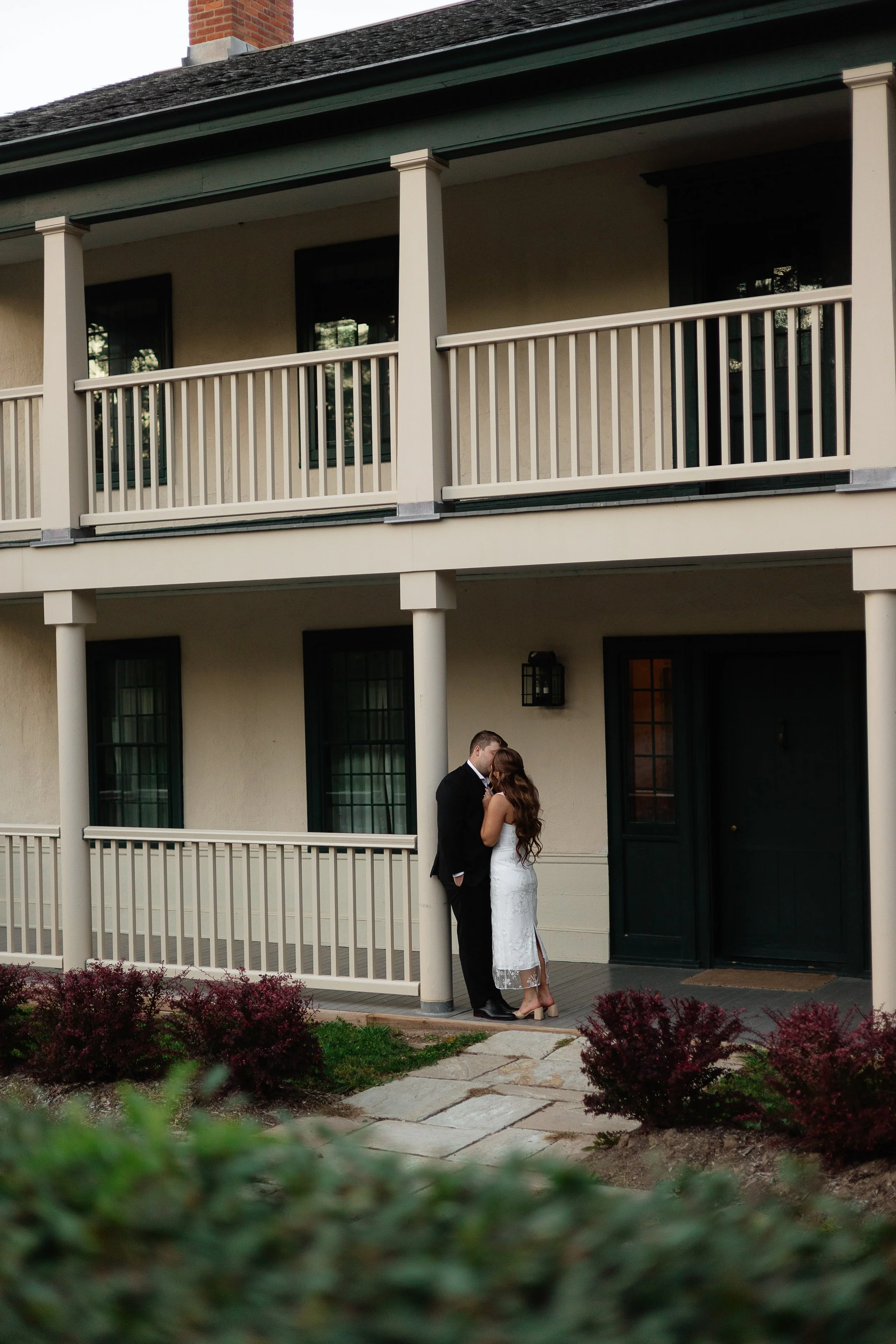 Romantic engagement session at Battlefield House and Museum in Hamilton, Ontario