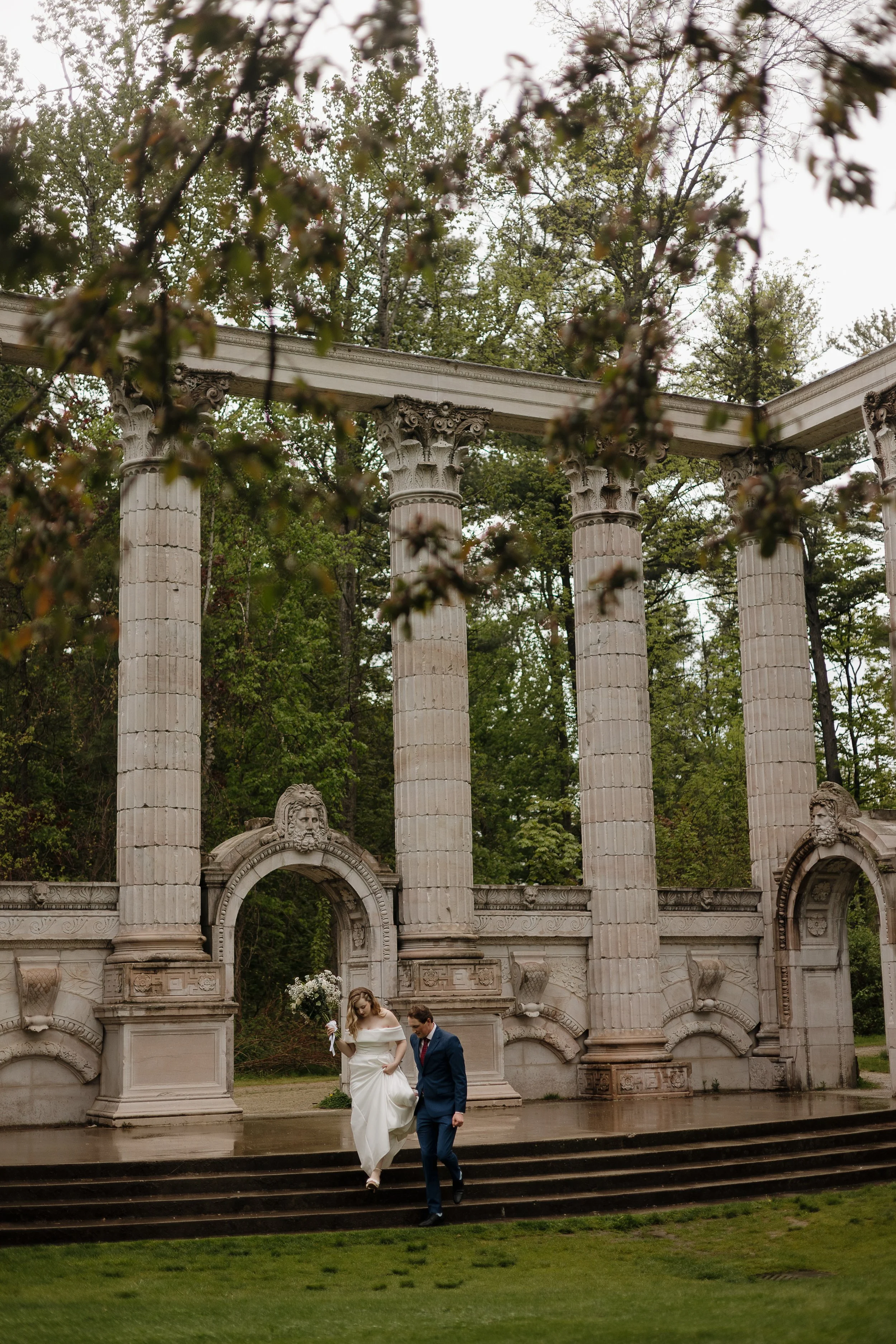 Couple portraits at Guild Inn Estate, photographed by James and Alyson Photo