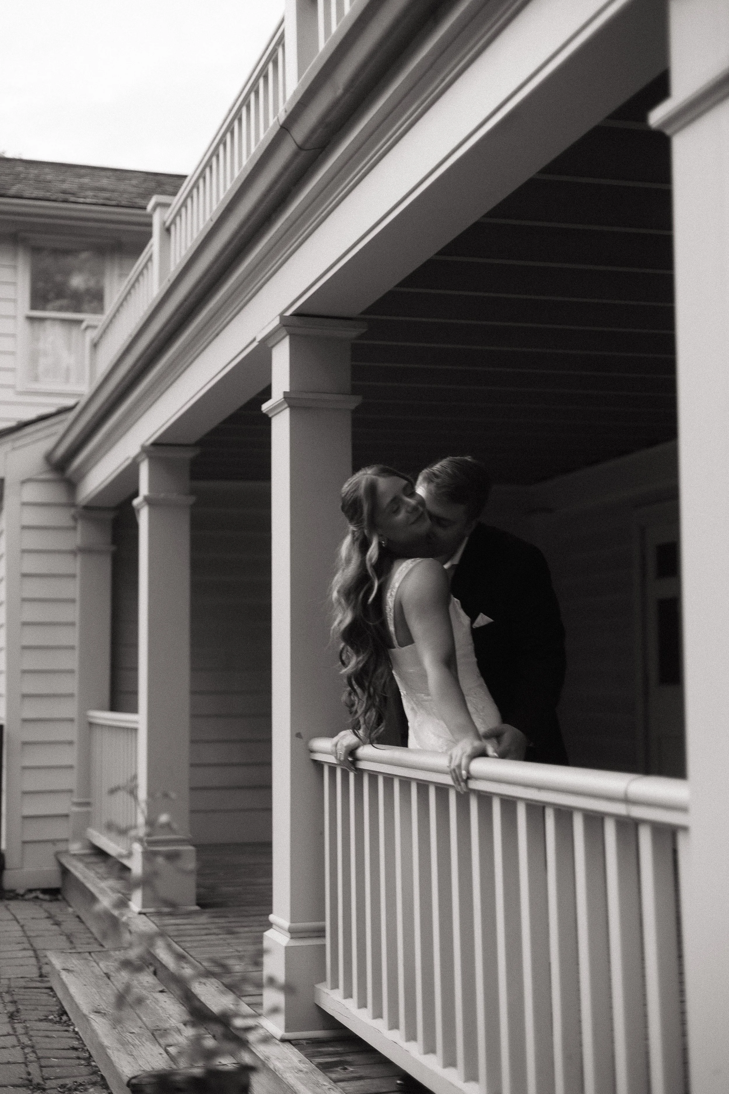 Romantic engagement photos at Battlefield House and Museum in Hamilton Ontario