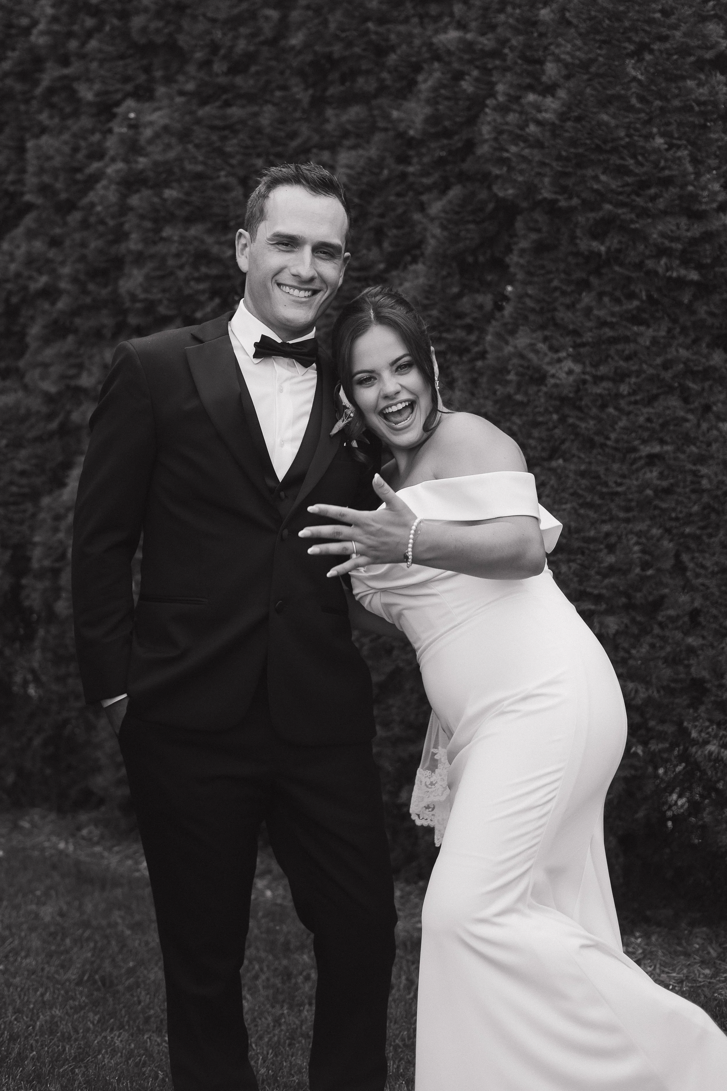 bride showing off her ring, ontario wedding photography by james and alyson photo