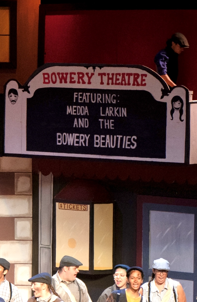 Bowery Theater Sign Lettering and Ticket Booth 
The Charles Seller Foundation's Newsies 
2023