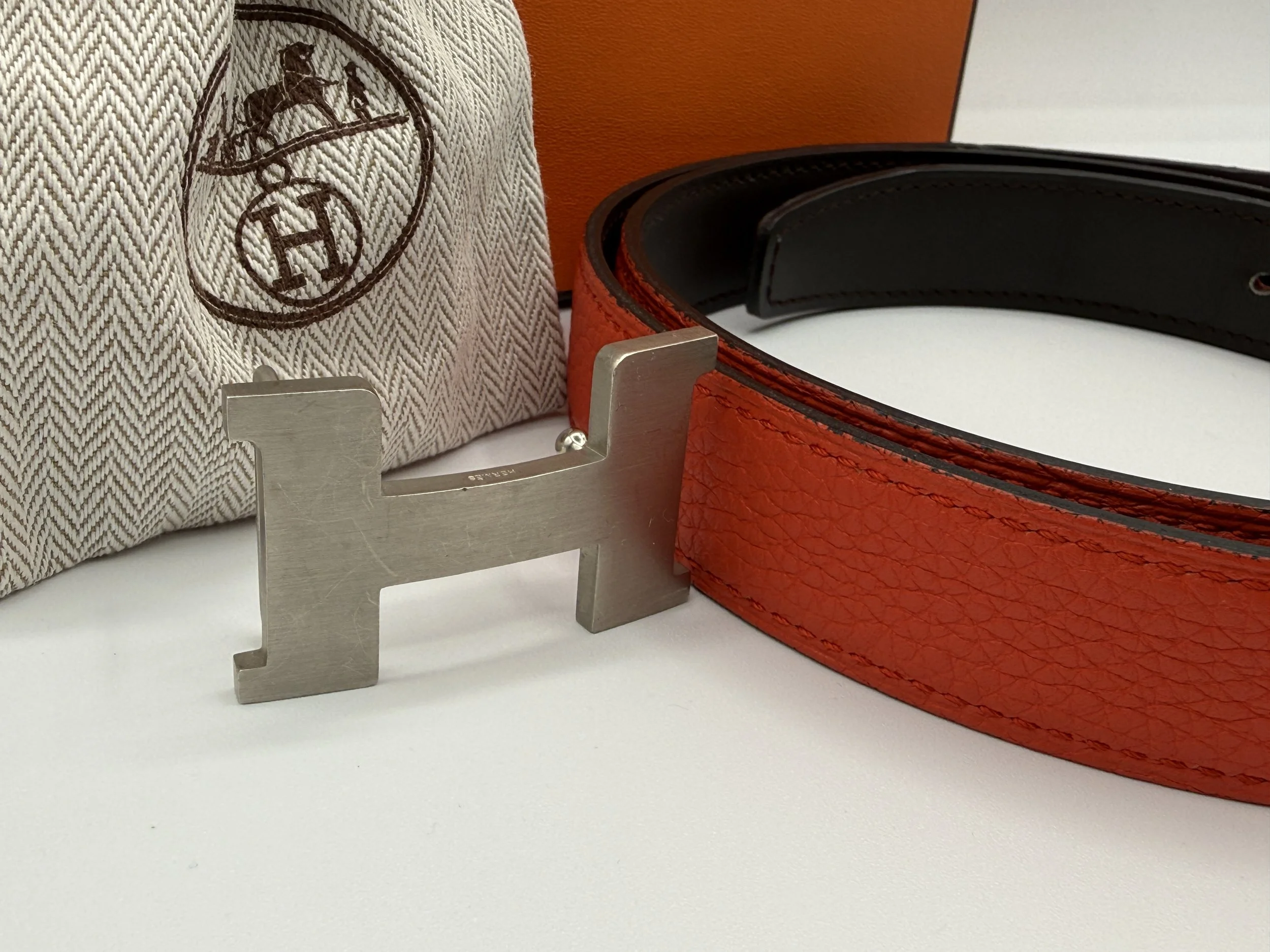 Hermès Leather Belt (80cm with Box)