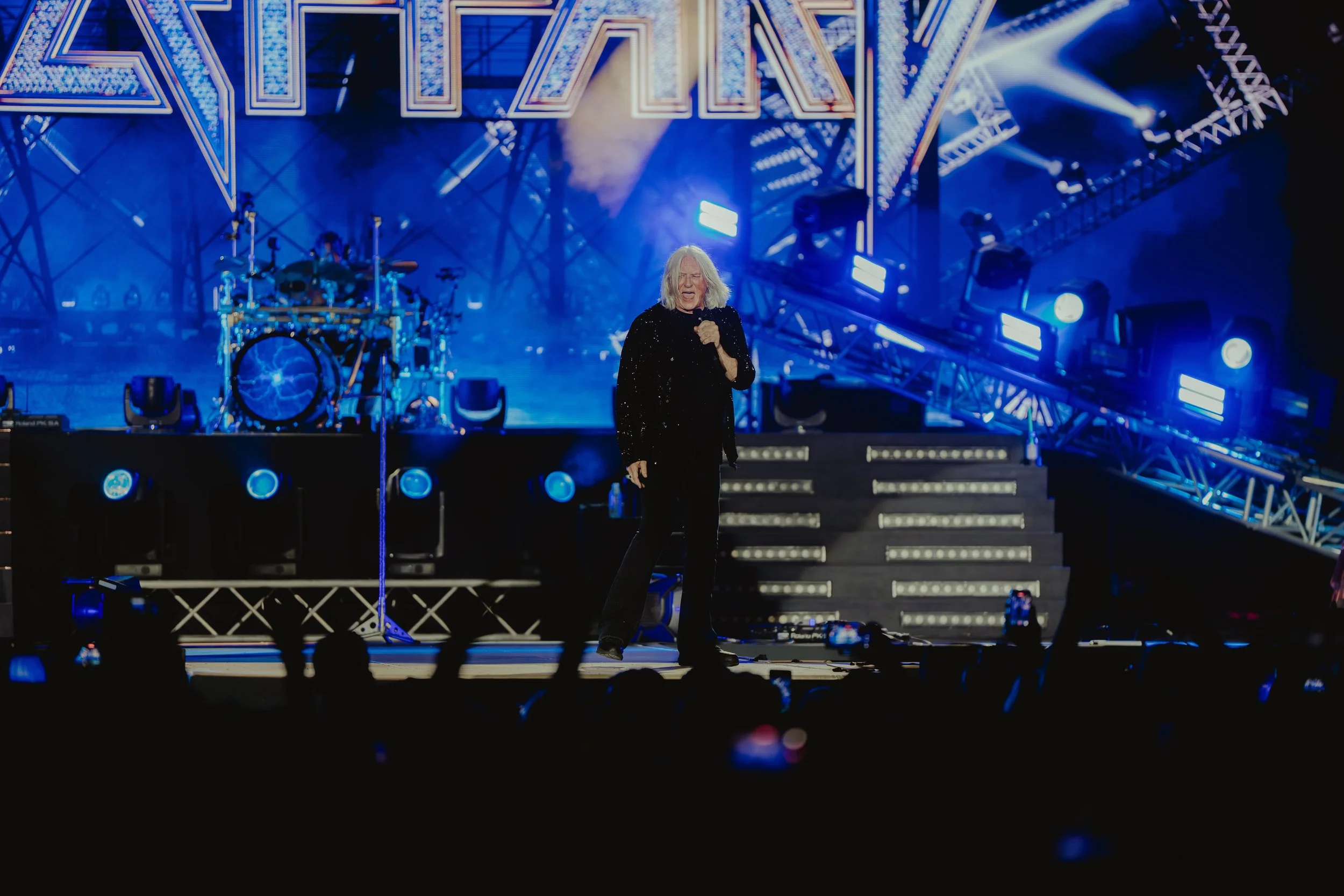PAT_MUM_DEFFLEPPARD-53.jpg