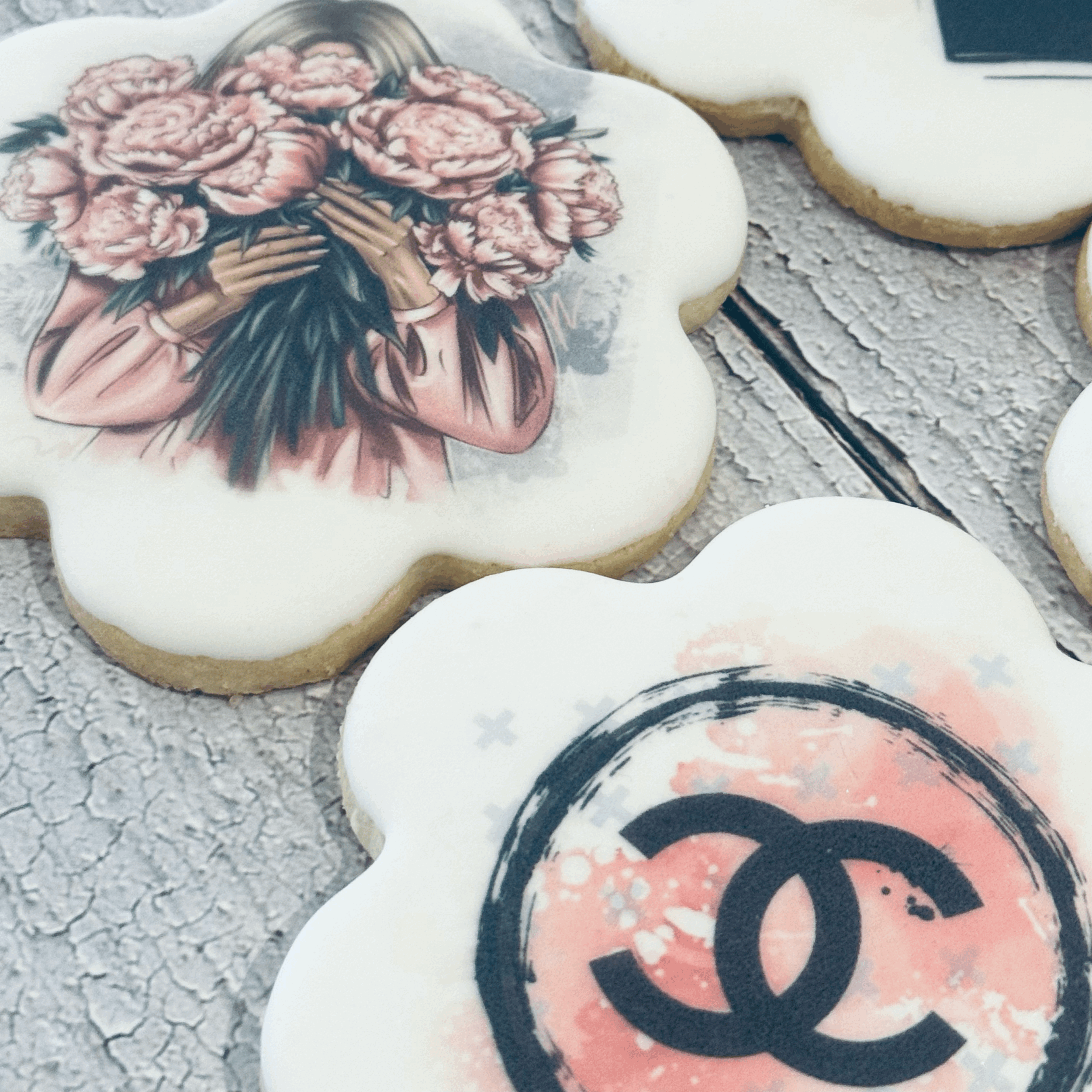 Parisian Twist Birthday Cookies (6 pcs)