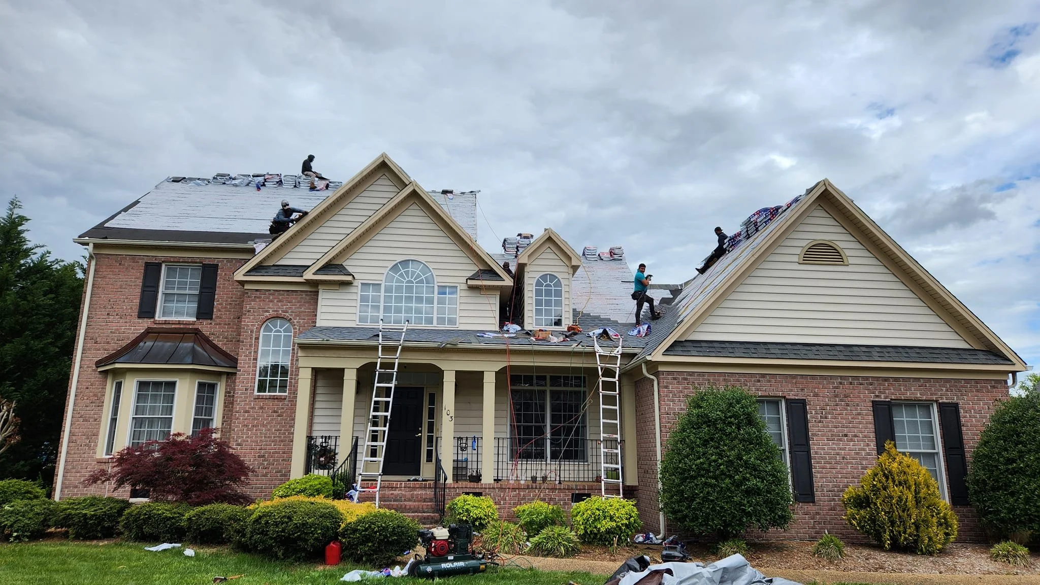 GAF shingle roof replacement with lifetime warranty in Hampton Roads, VA