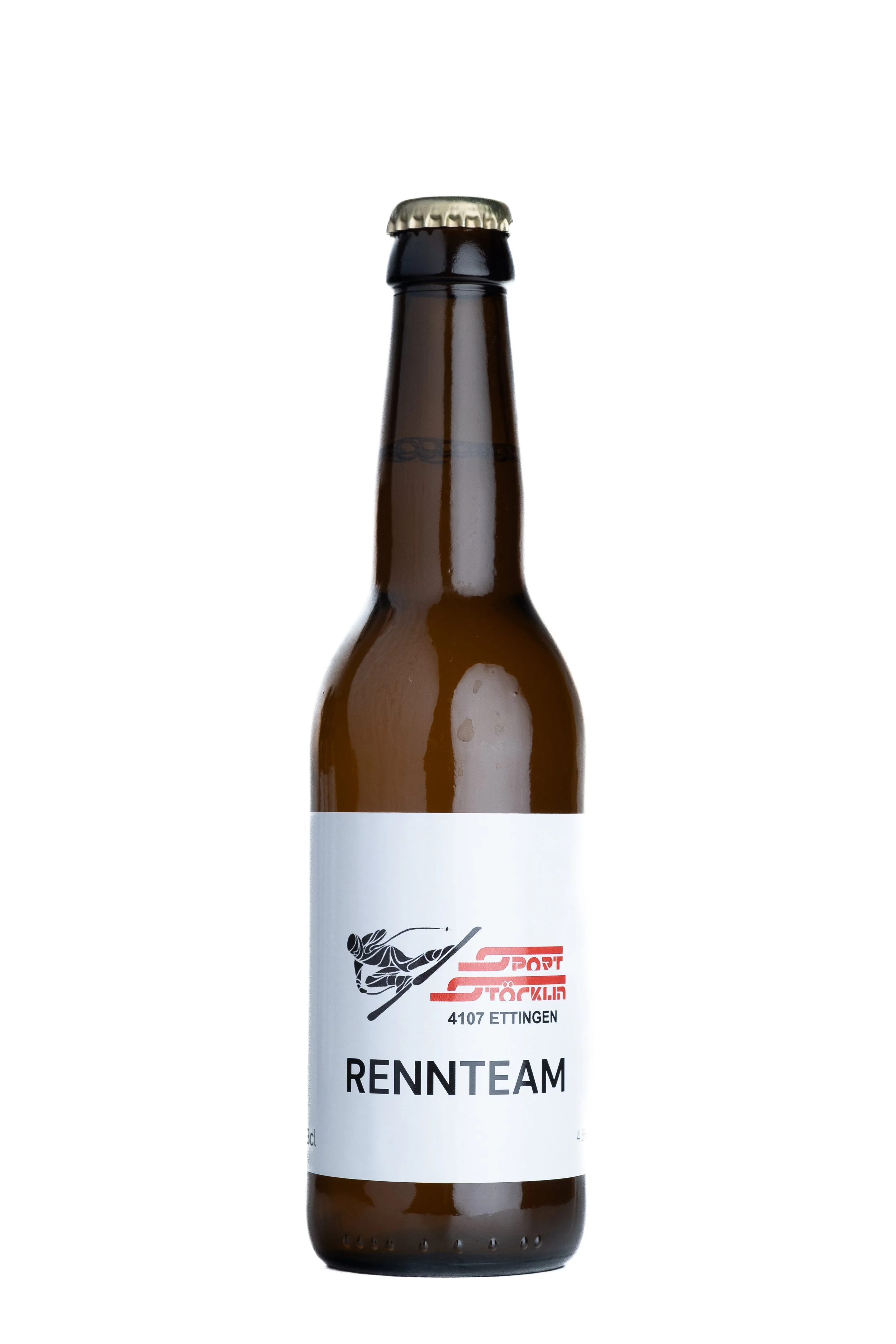 Braune Glasflasche mit weißem Etikett, Sportteam-Logo und Text 'RENNTEAM'