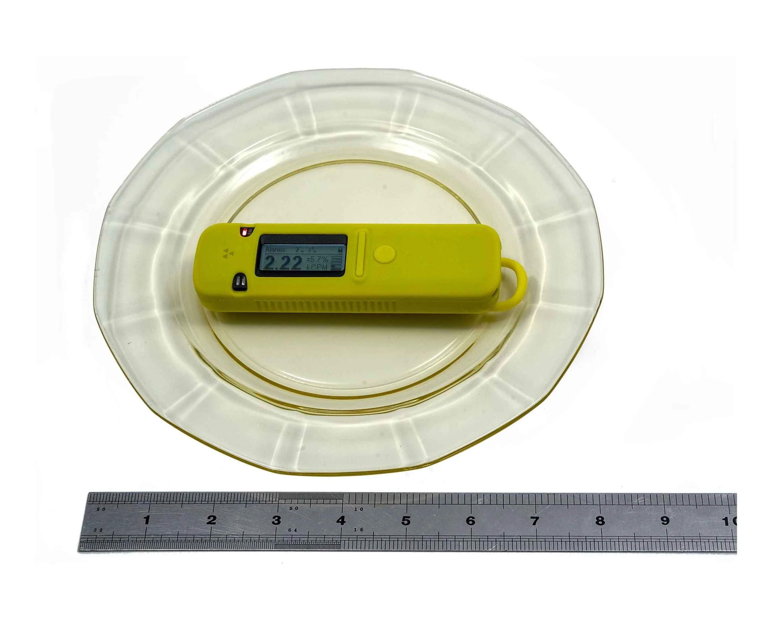 8-5 Thorium Plate with Radiacode.jpg