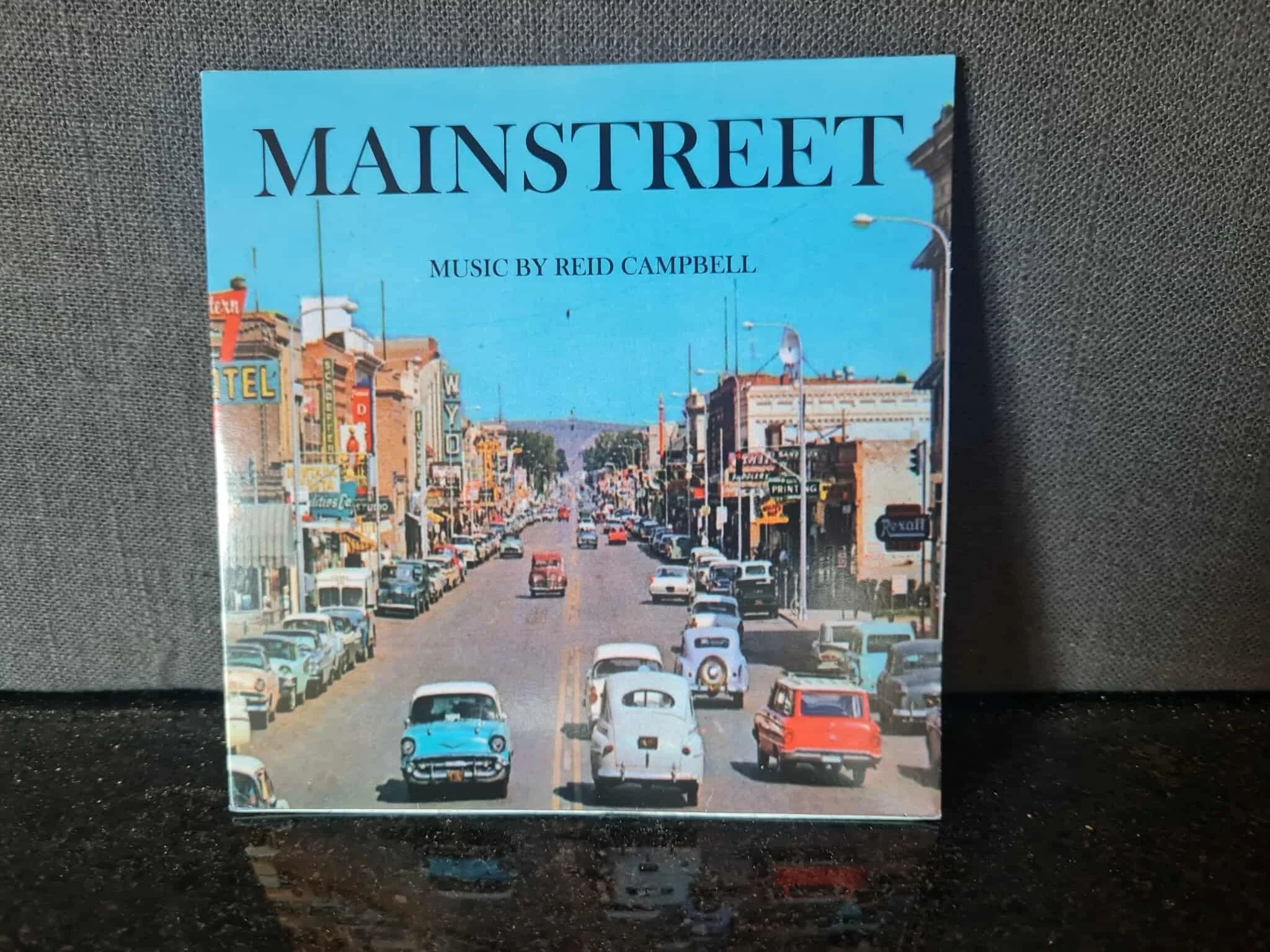 Mainstreet ... Free with statue order!