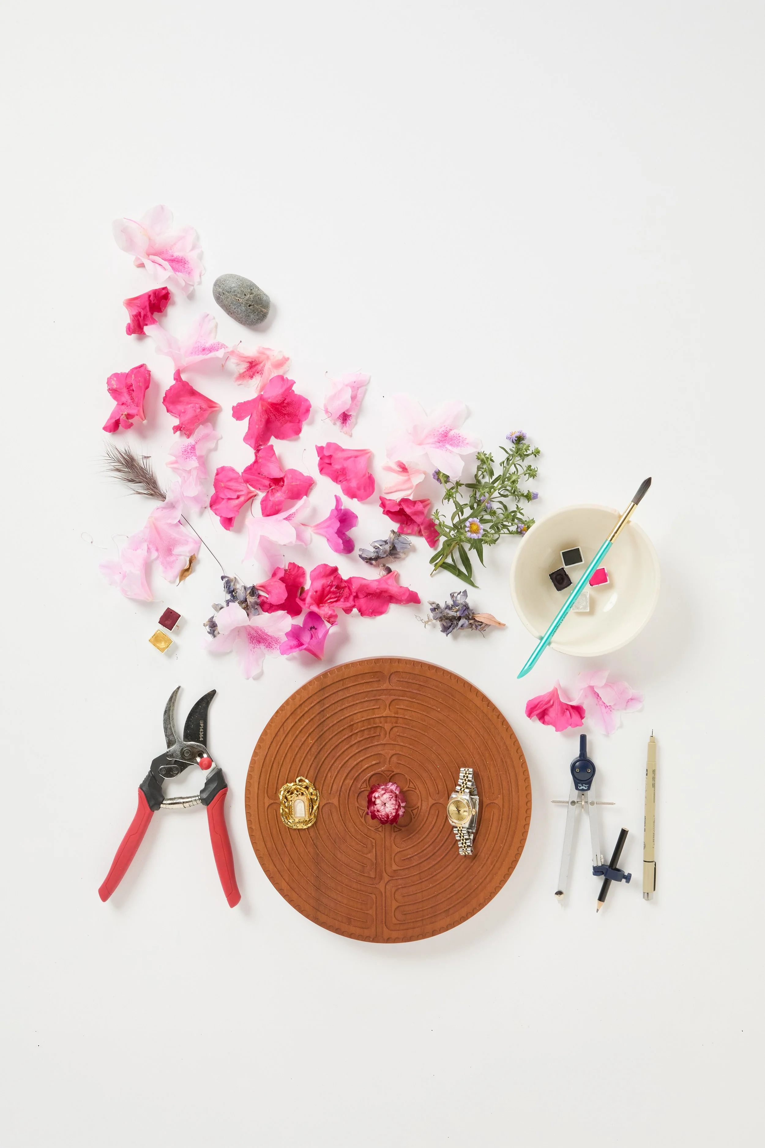 Tida Beattie_Flat Lay.jpg