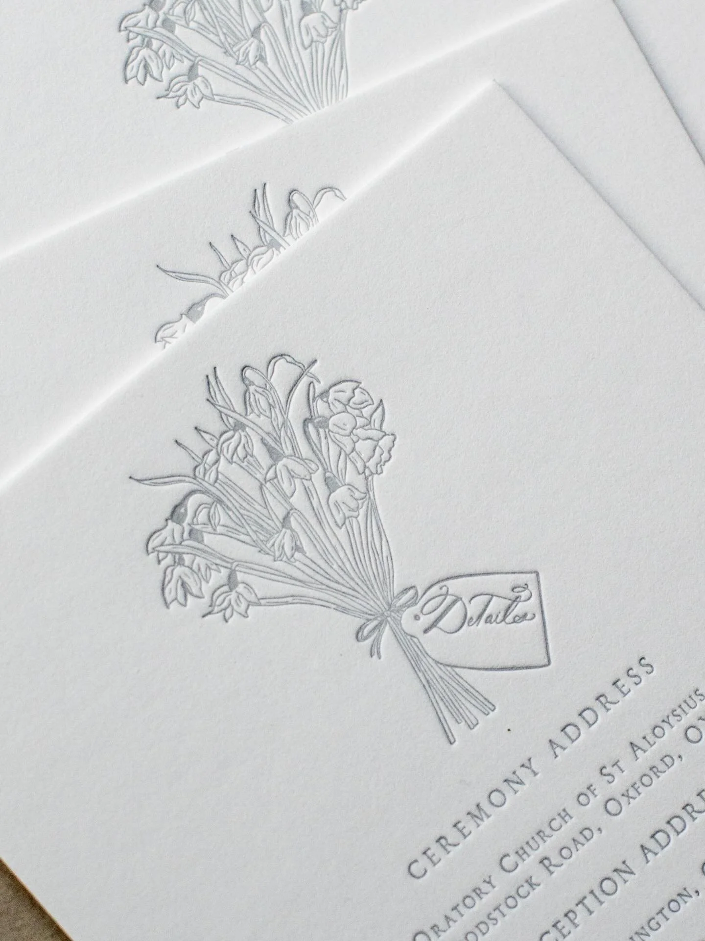 Delicate letterpressed snowdrop details 
#snowdrops #customstationerydesigner #letterpressstationery #fineartweddings