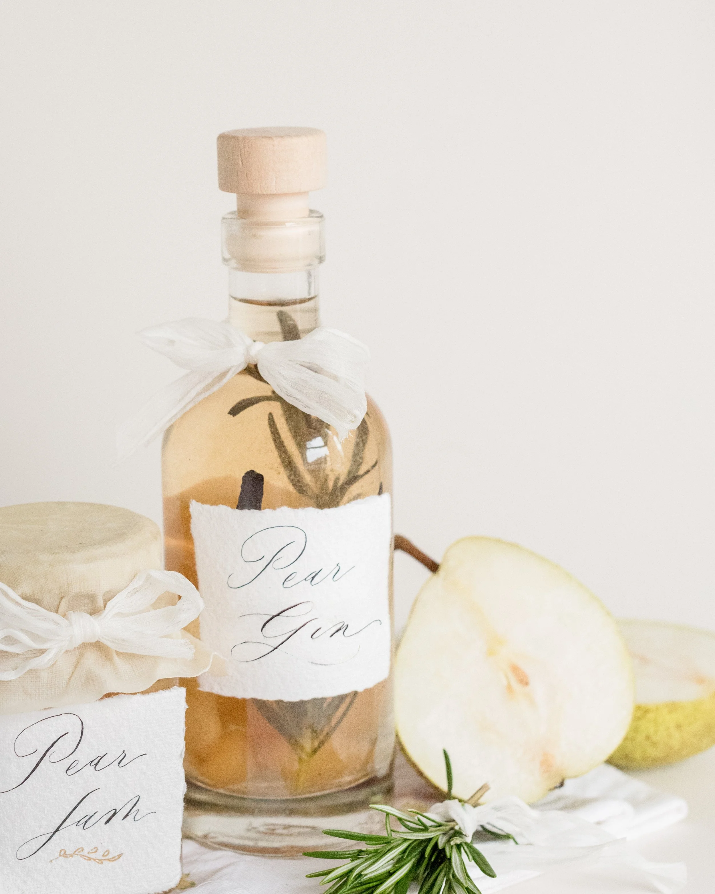 MonAnnie Cakes Basket_Cristina IlaoCIP_1125-Edit.jpg