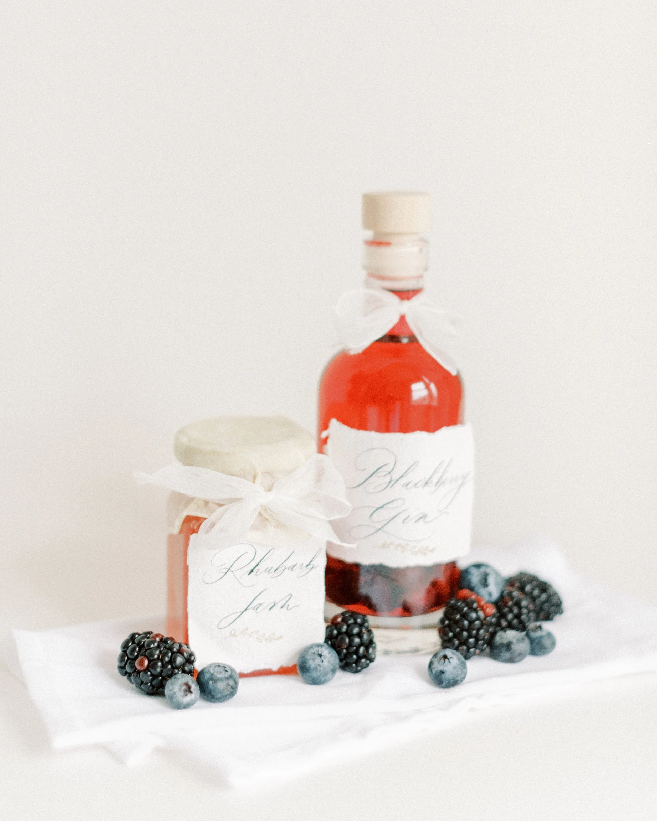 MonAnnie Cakes Basket_Cristina IlaoCIP_1123.jpg