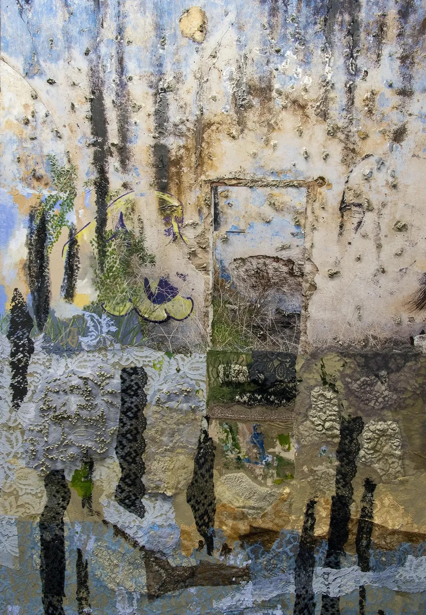 Naomi Safran-Hon Naomi Safran-Hon’s paintings combine cement, lace, acrylic paint and photographs of her hometown, Haifa Israel/Palestine. Her work investigates themes of home, displacement and identity. She lives in Brooklyn NY, with her daughter Am