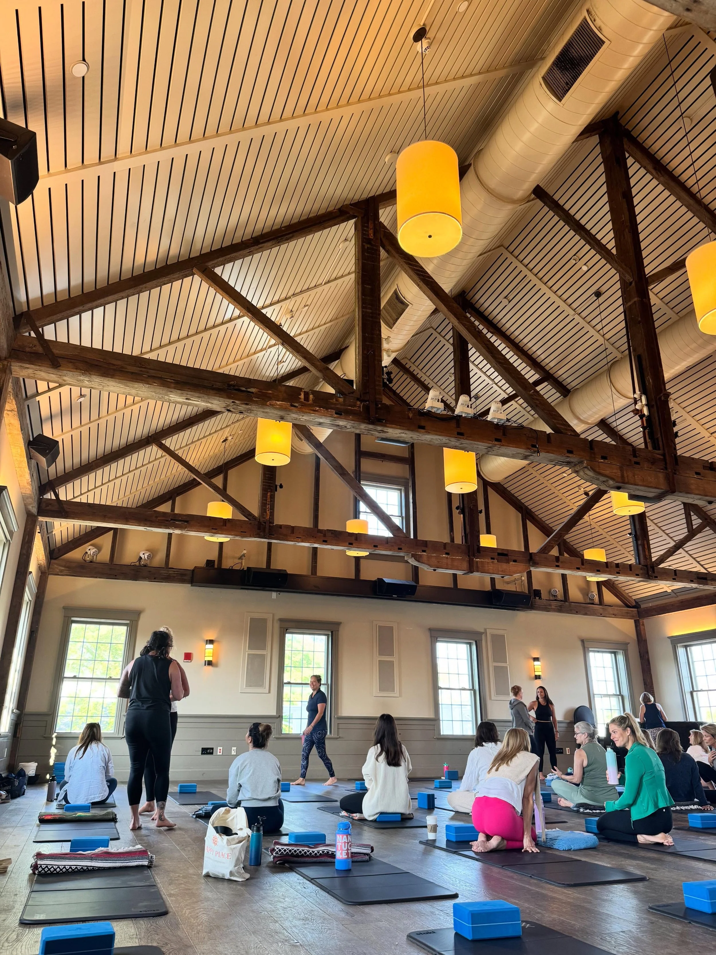 Wondering what a weekend at @nantucket_wellness_festival actually feels like? 🤍✨🌊🧡

If you&rsquo;re curious&hellip; our friend @micaelaeenglish joined us in 2025, and here&rsquo;s what stayed with her:

&ldquo;Last year, I hit the jackpot at the N