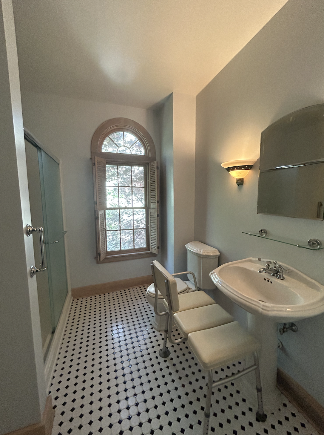 upper bath window.png