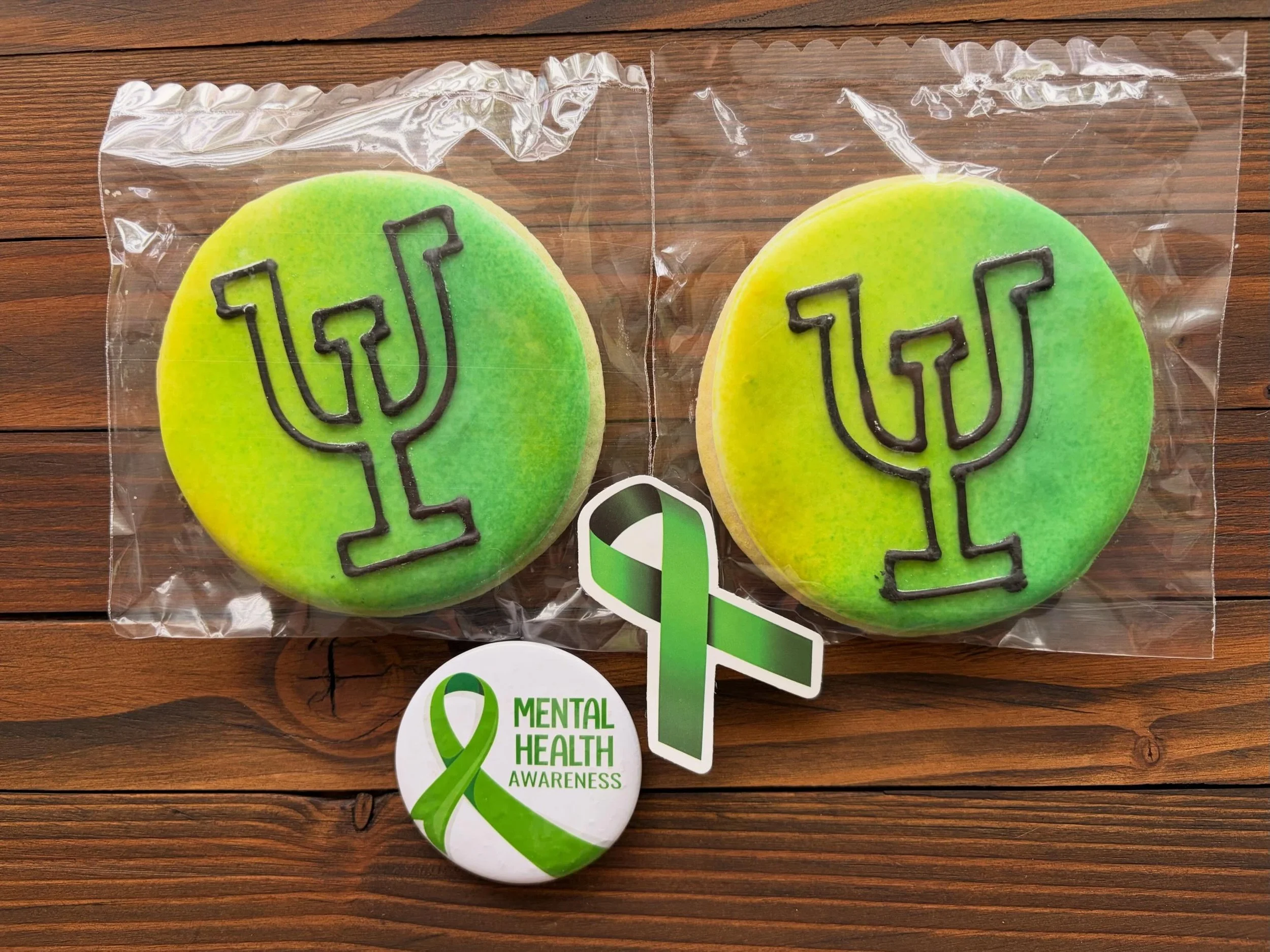 May was busy! Graduation AND mental health awareness month. Special thanks for our sweet graduation gift! 💚 🧠 🎓 💚