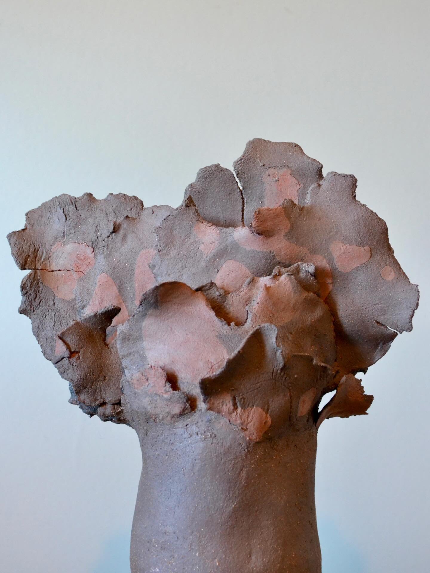 Det n&auml;rmar sig vernissage. 1 maj kl 17-19 i Wadk&ouml;pingsrummet, &Ouml;rebro. Kom! 👐🏽

https://www.facebook.com/share/14ZNhLabNJB/?mibextid=wwXIfr 

#treesculpture #tree