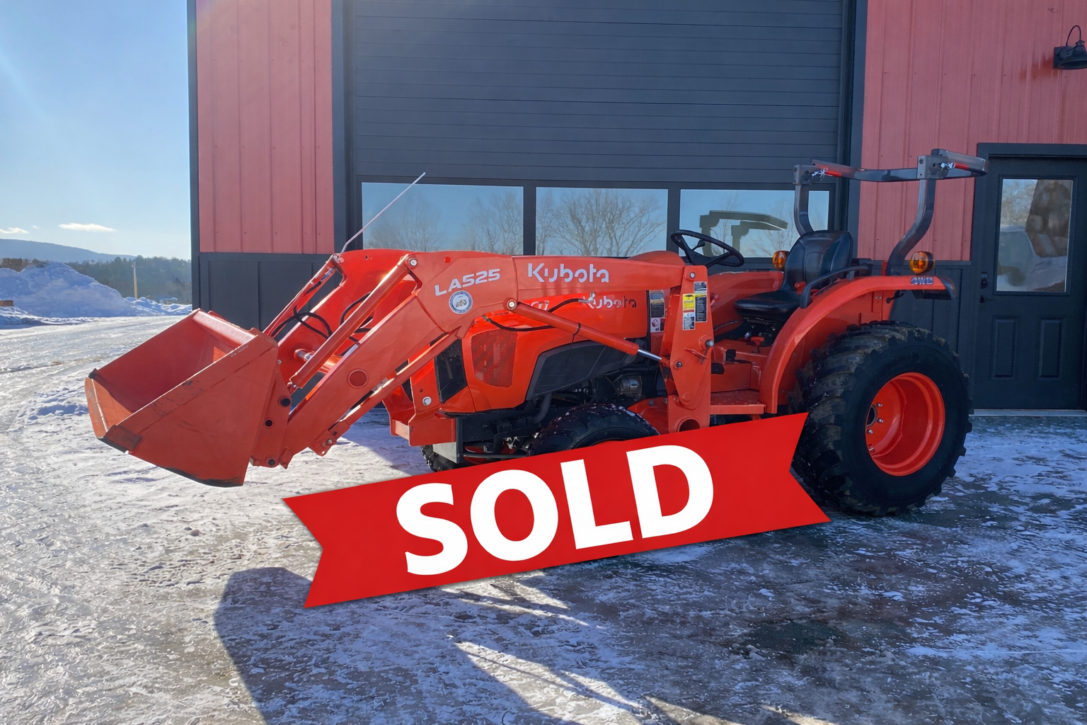 2021 Kubota L3901 37.5HP 4X4 Tractor- Only 214 Hours Like New!!