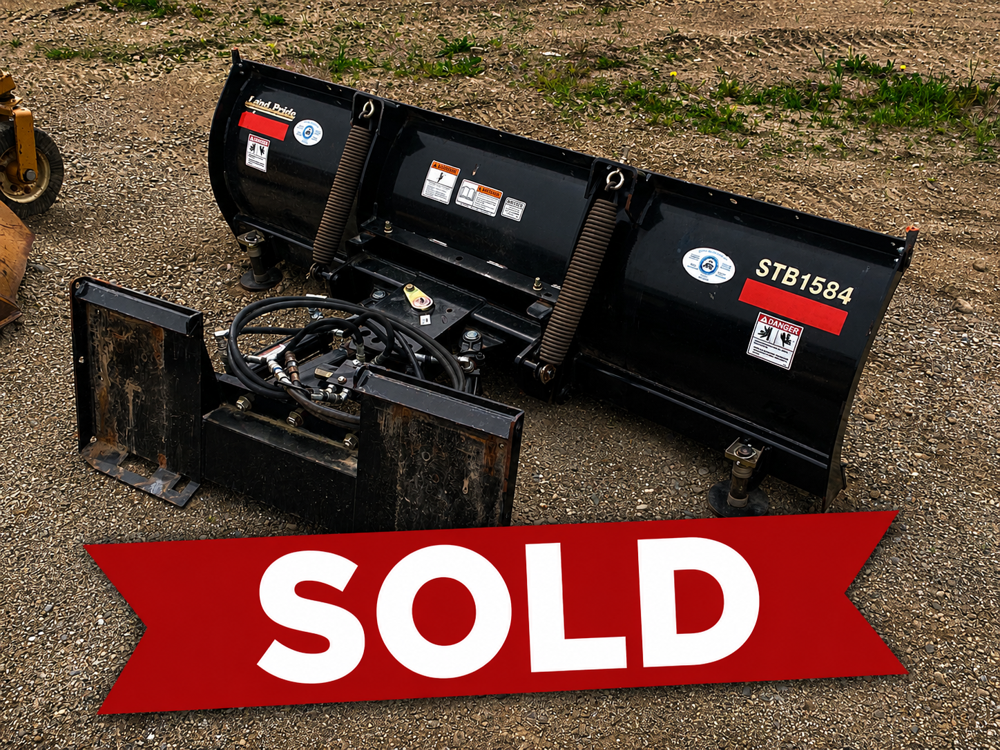 Land Pride STB1584 7' Hydarulic Angle Snow Plow- Like New!