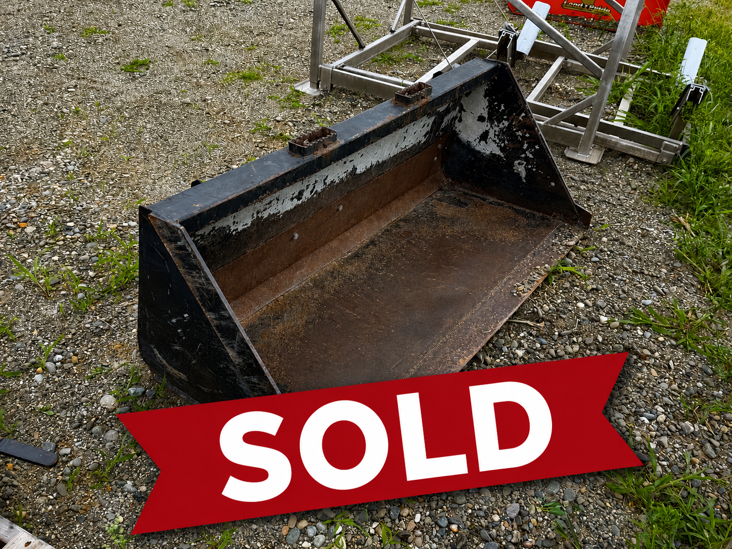 Skid Steer Style Quick Attach 5' Bucket- Needs Work