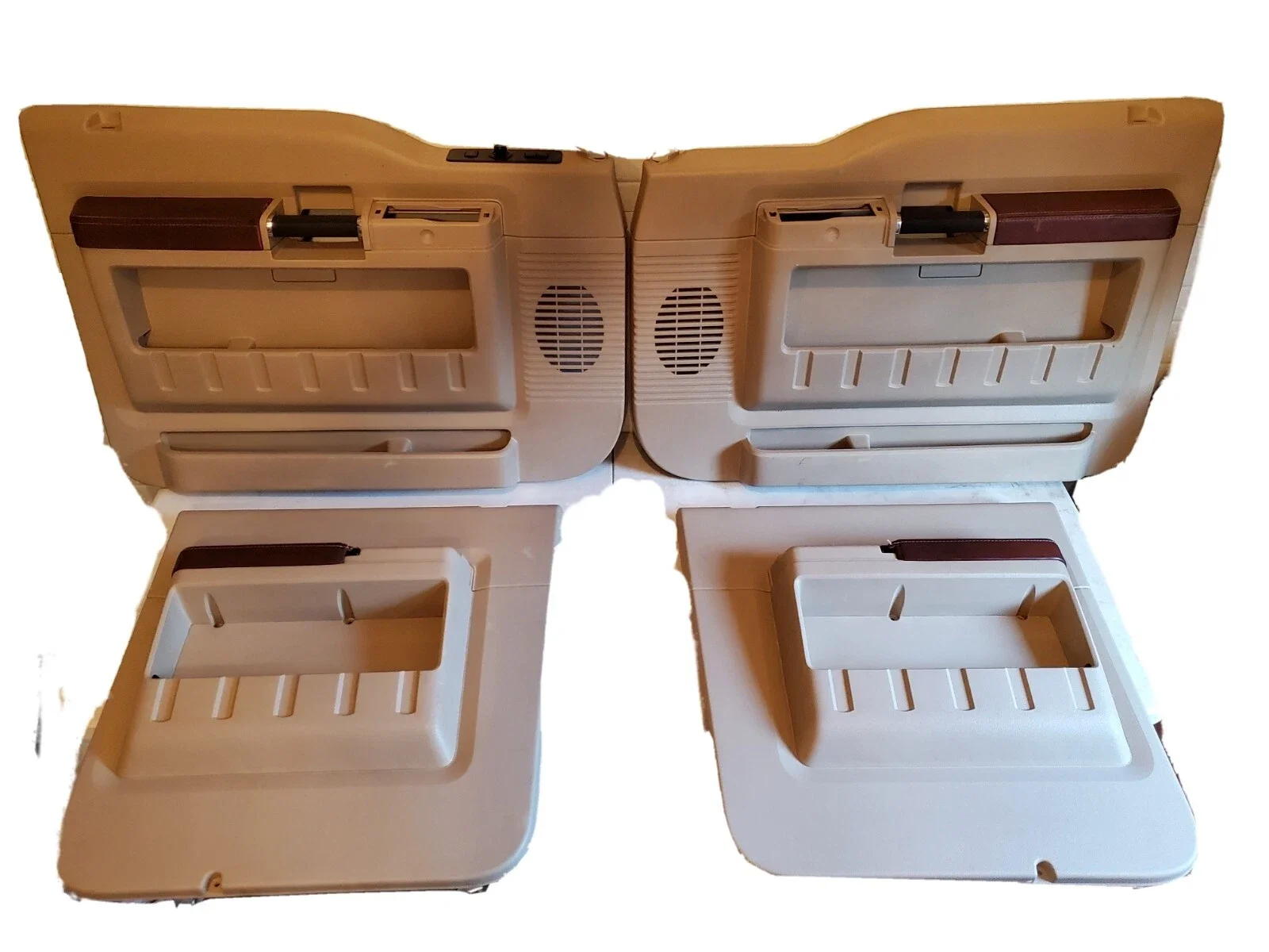 door panels 08 camel cc.webp