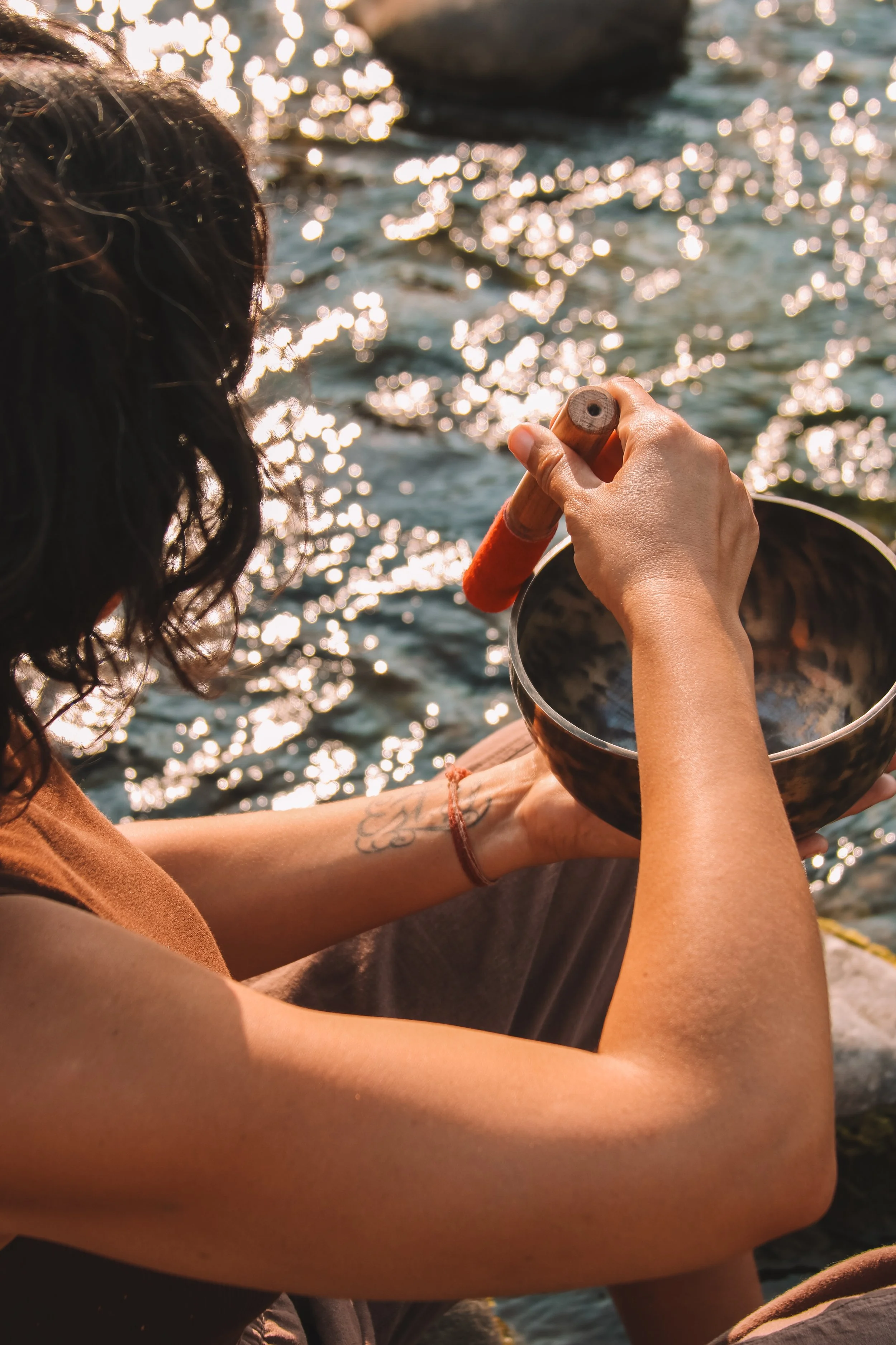 Floating Frequencies: Multi-Instrumental Sound Bath for Deep Rest | Eleanor Yankah