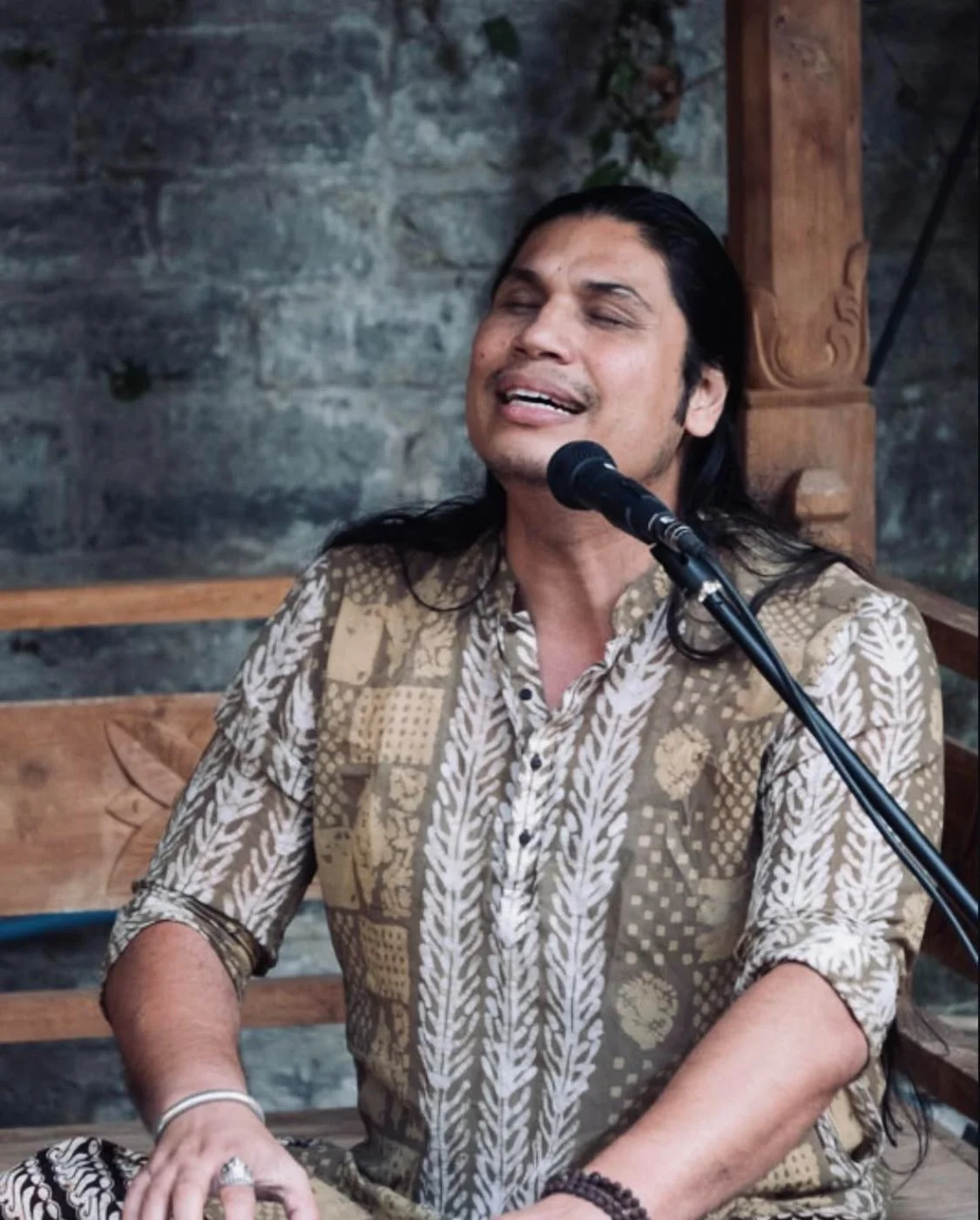 Vocal Mastery | Leo Dey