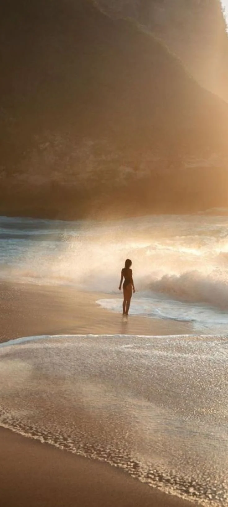 Chandra Ceremony: Full Moon Circle | Chloé Frame