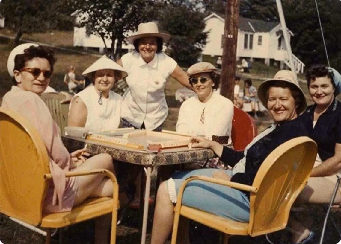 New year, new obsession 🀄️
Some things never go out of style. Start Mahjong lessons with The Jade Peacock and discover your new favorite hobby!

#TheJadePeacock #NewYearNewObsession #TimelessTradition #LearnMahjong #MahjongLessons