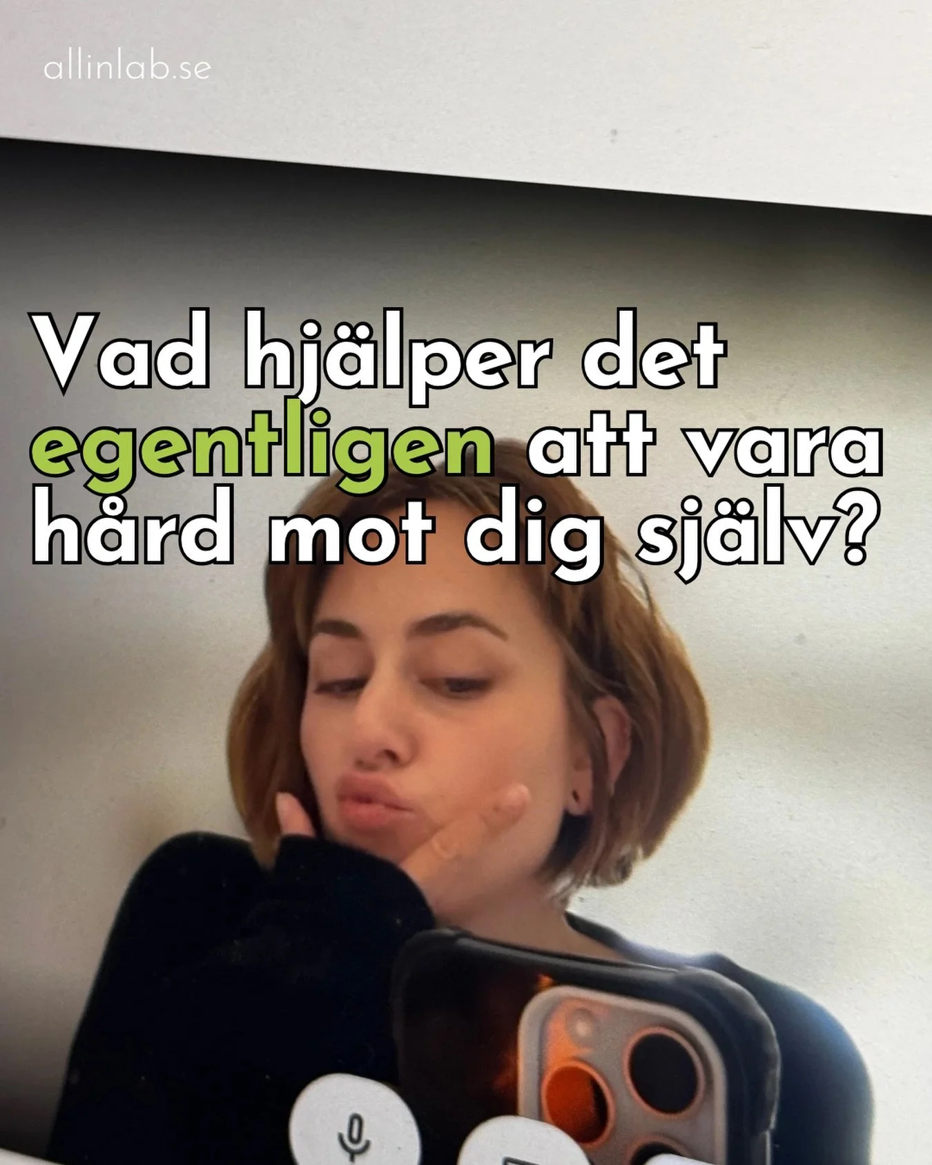 En del av dig lyssnar alltid. 

P&aring; allt du s&auml;ger till dig sj&auml;lv
👉 om och om igen. 

S&aring; n&auml;r du g&ouml;r ett misstag, missar en dag, faller tillbaka i n&aring;got gammalt &mdash; vad hj&auml;lper det egentligen att vara h&ar