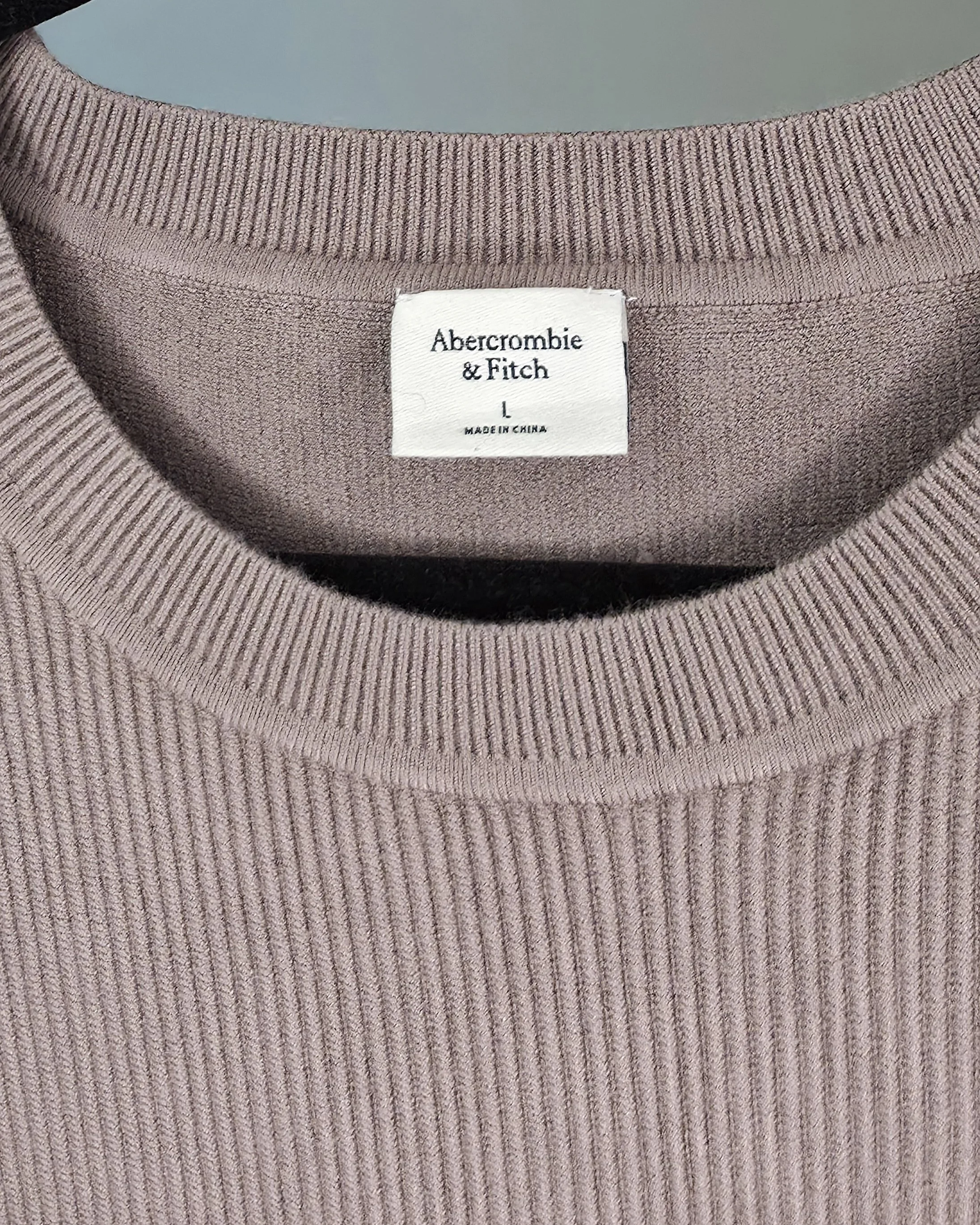 abercrombietanvest2.jpg