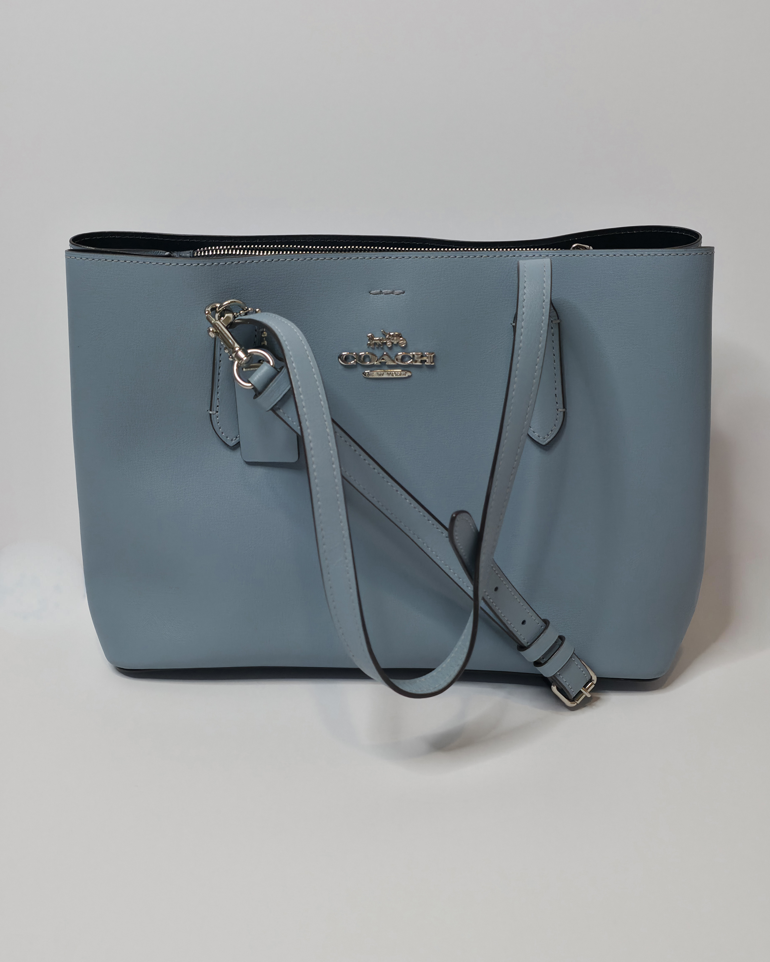 Coach Avenue Carryall Tote