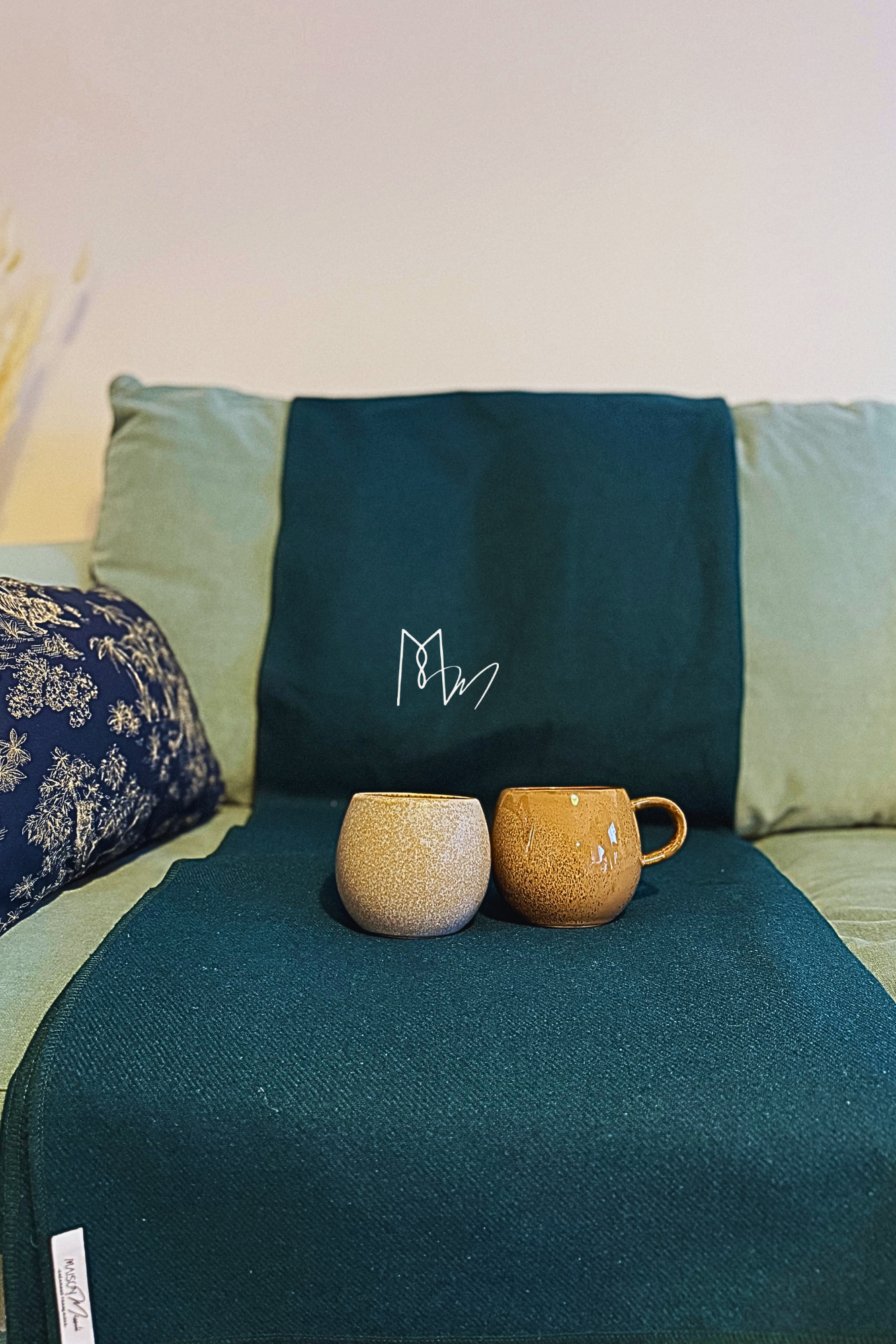 le Plaid Ba - en drap de laine bleu pétrole