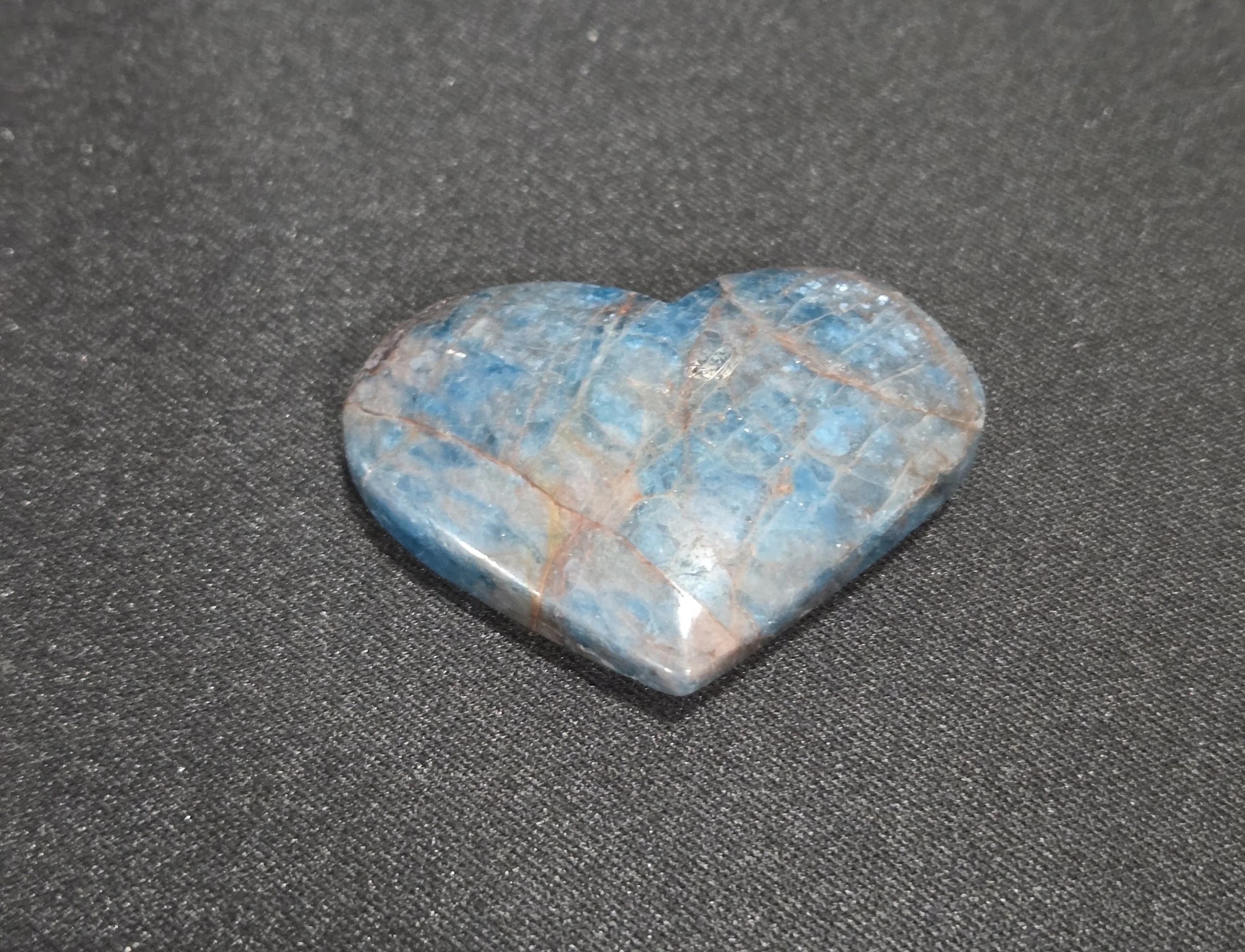 Blue Apatite Heart DEW Clarity | Polished Natural Carved Gemstone | Throat & Third Eye Activation, Clear Communication & Inspired Vision | Divine Exchange Within