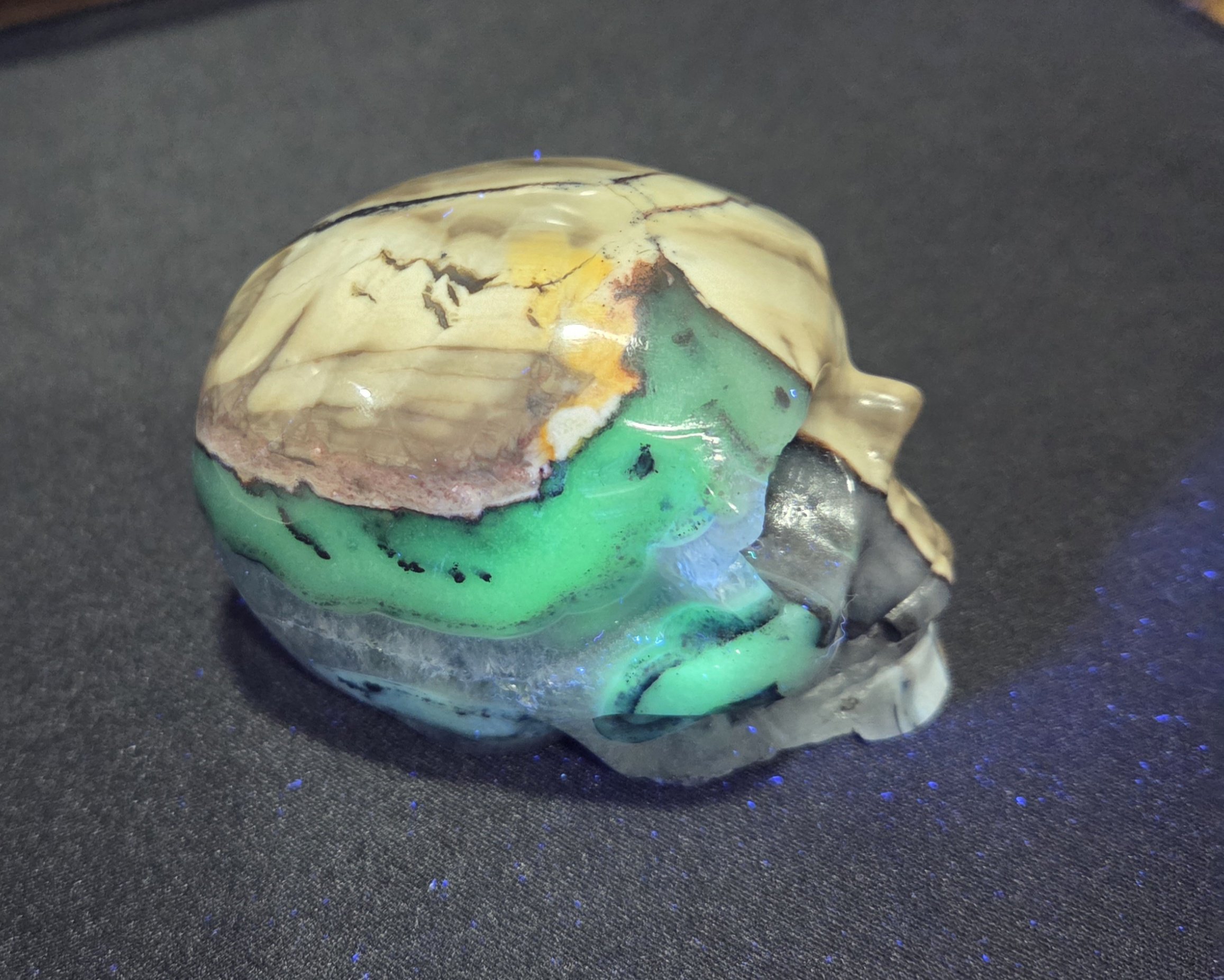 Volcano Agate Skull DEW Flare | Hand-Carved Crystal Skull | Root & Sacral Chakra Grounding with Fiery Transformation Energy | Divine Exchange Within