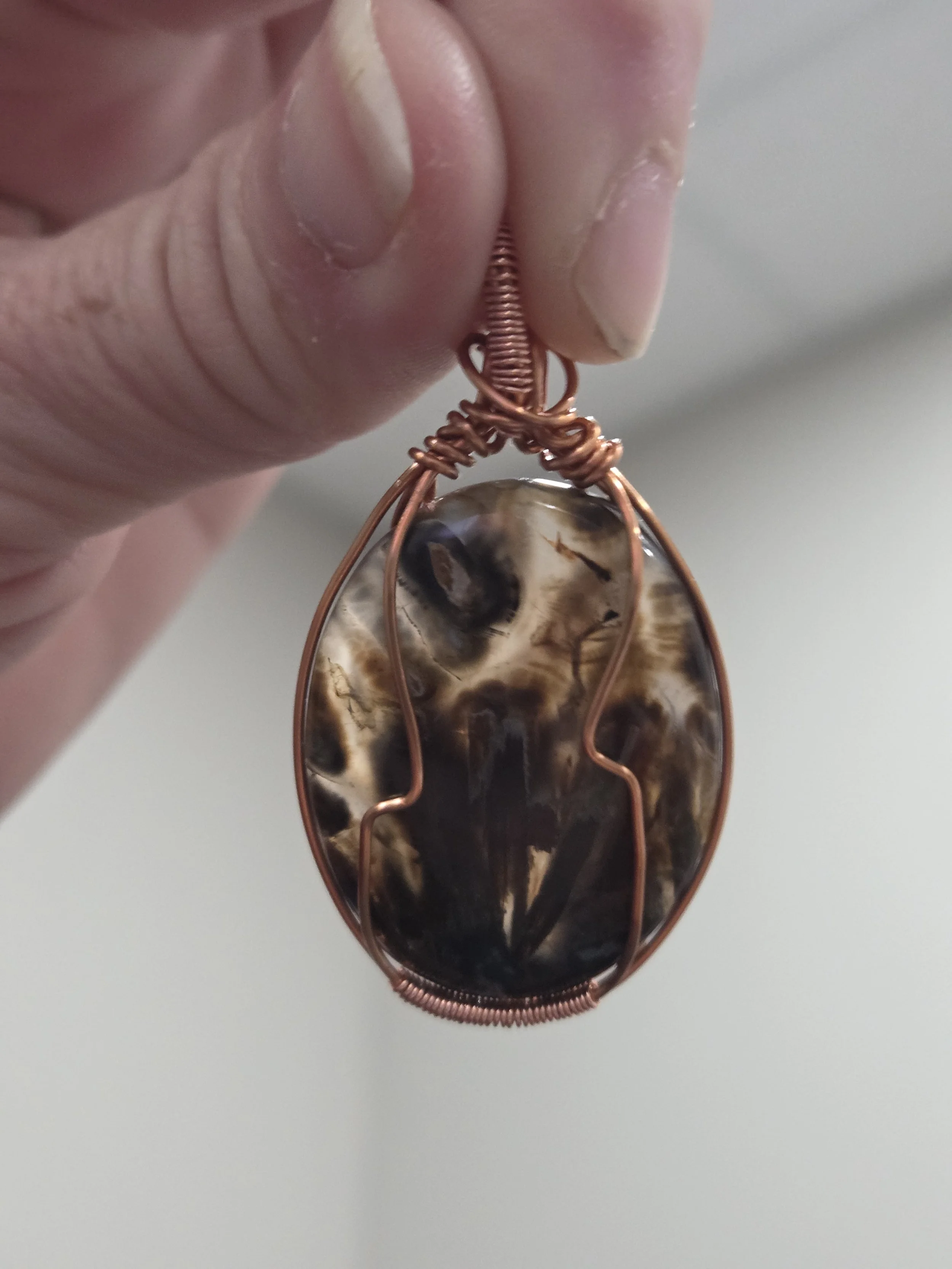 Turkish Agate Pendant DEW Flare | Natural Crystal in Copper | Root & Third Eye Chakra Grounding, Stability & Inner Vision | Divine Exchange Within