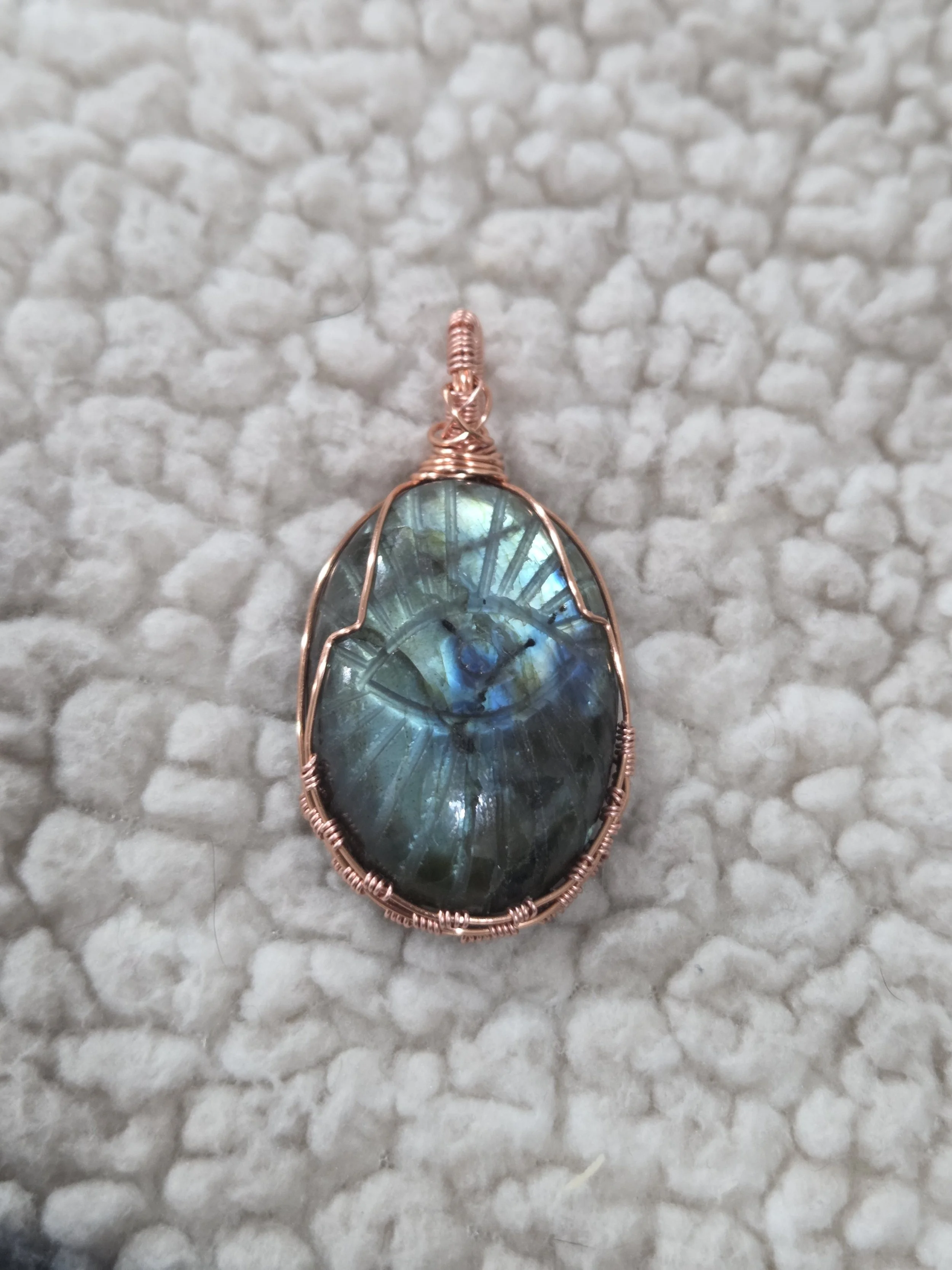 Labradorite Seeing Eye Pendant DEW Flare | Natural Crystal in Copper | Third Eye & Crown Chakra Intuition, Magic & Spiritual Protection | Divine Exchange Within