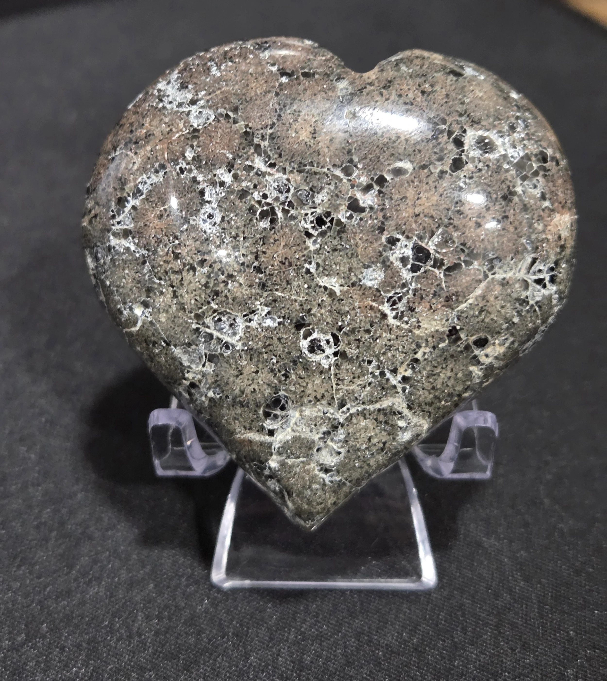 Amygdaloidal Basalt Heart DEW Anchor | Polished Natural Carved Gemstone | Root Chakra Grounding, Ancient Strength & Deep Earth Connection | Divine Exchange Within