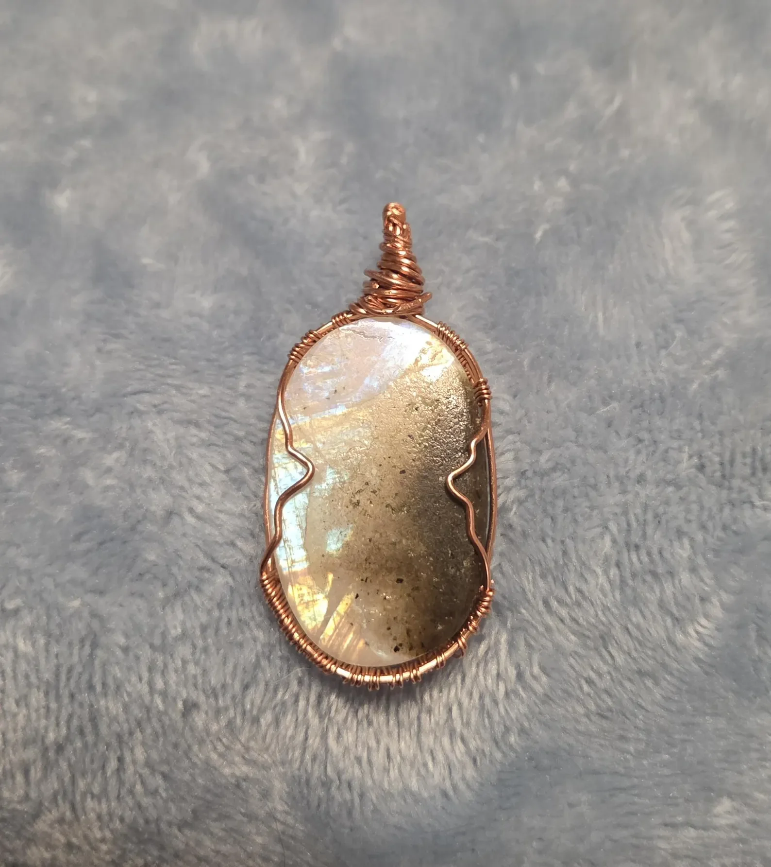rainbow moonstone back.webp