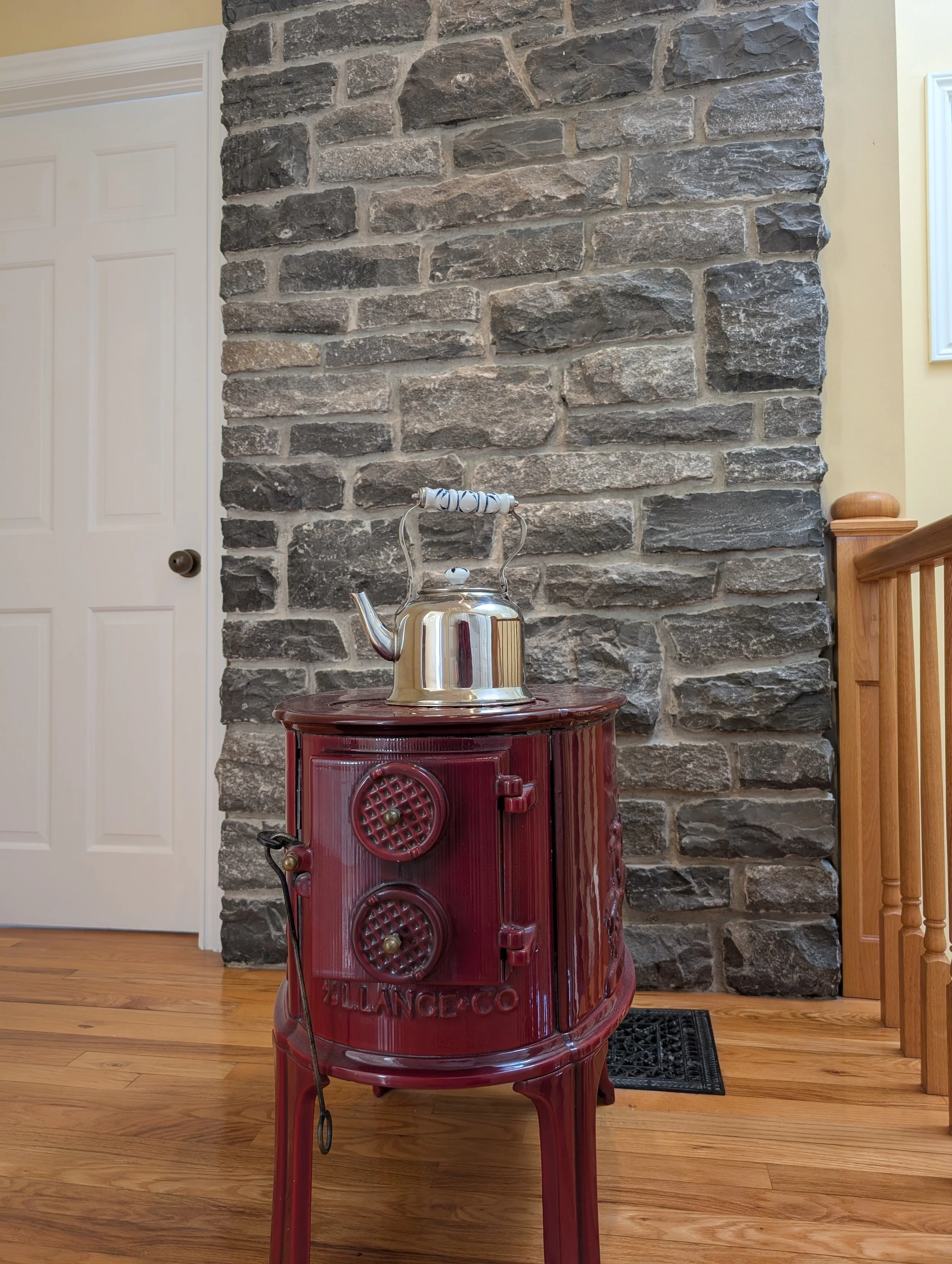 Upper Level Lange Deco.jpg