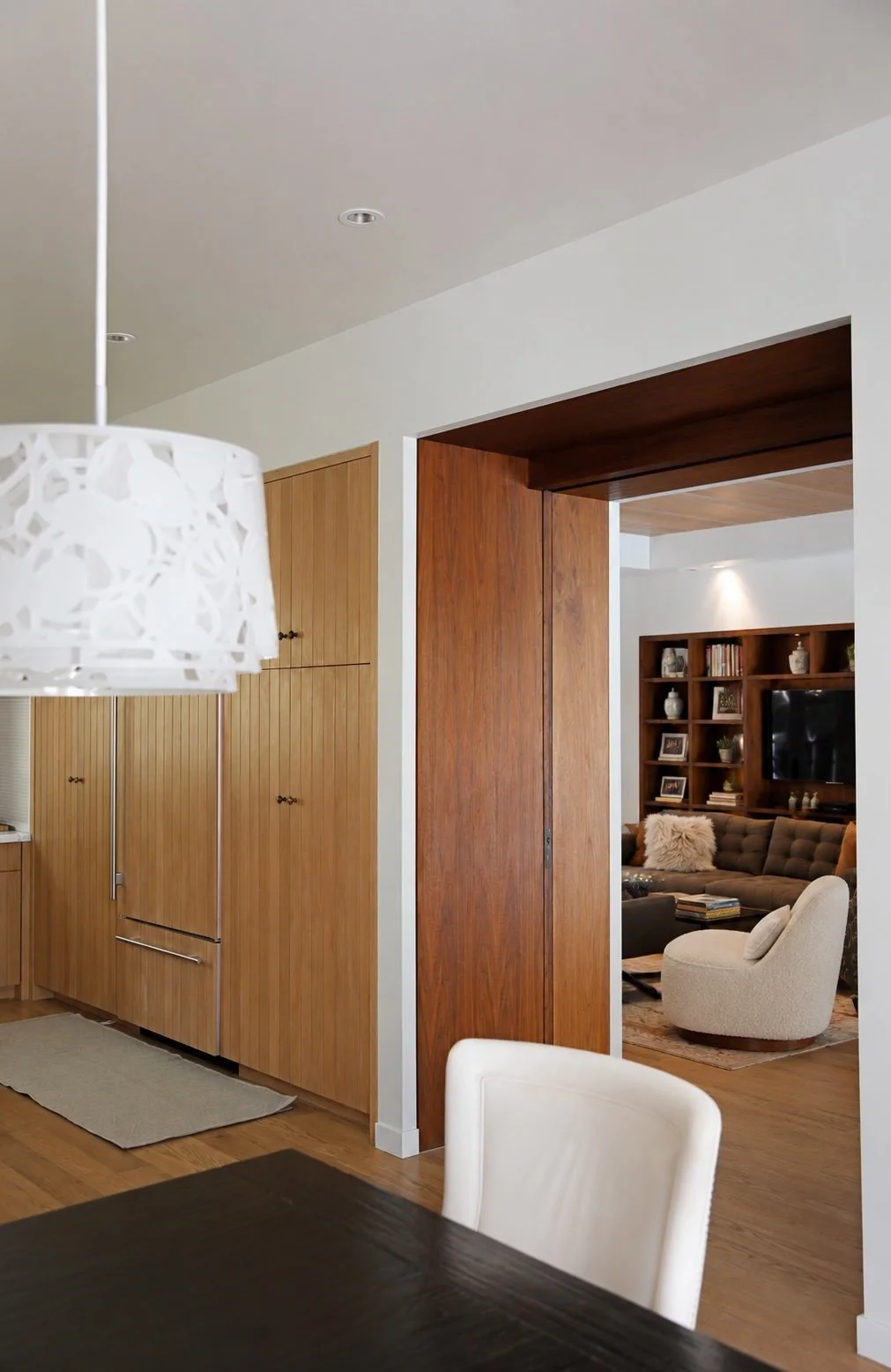 update kitchen into living room.jpg