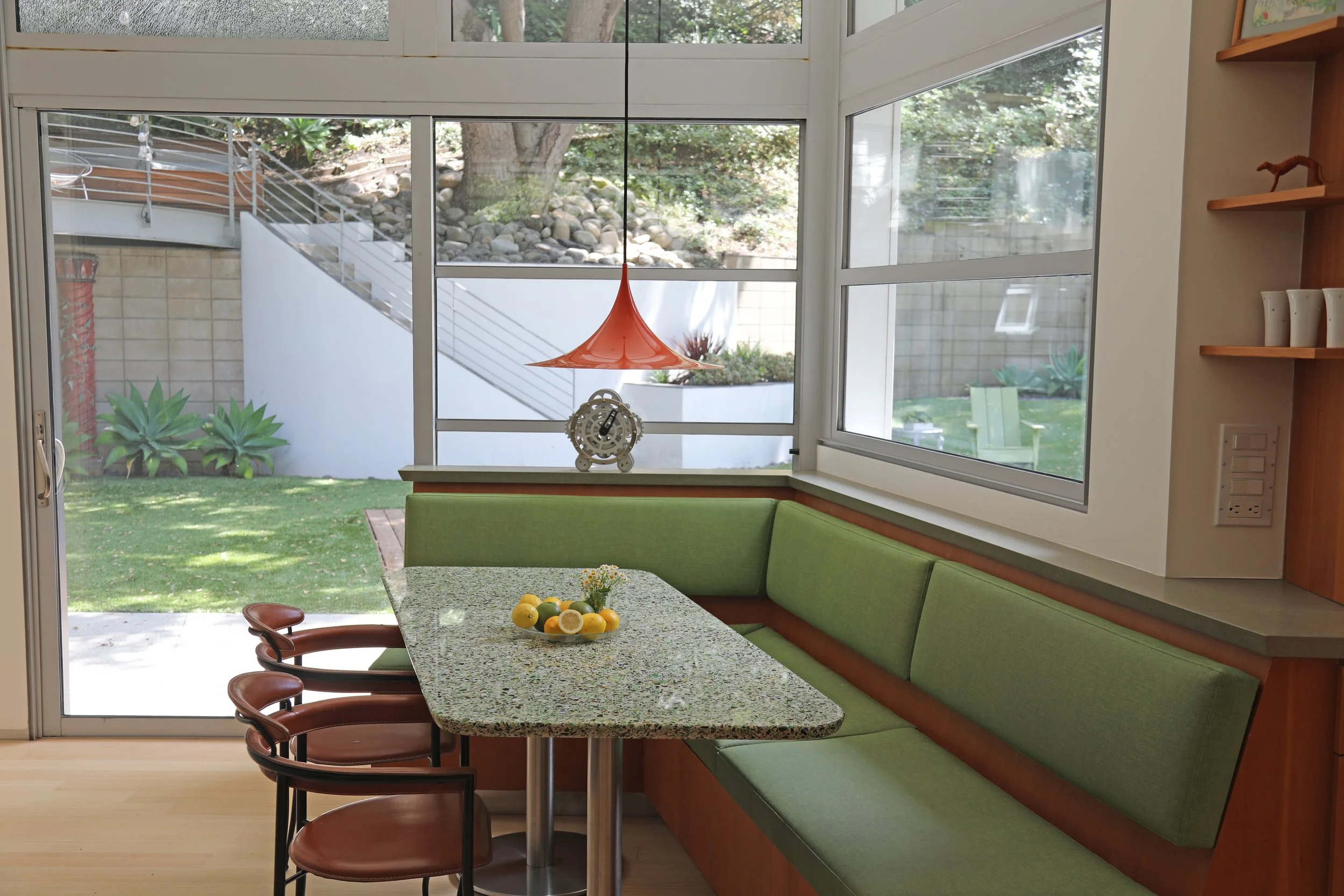 kitchen dining copy.jpg