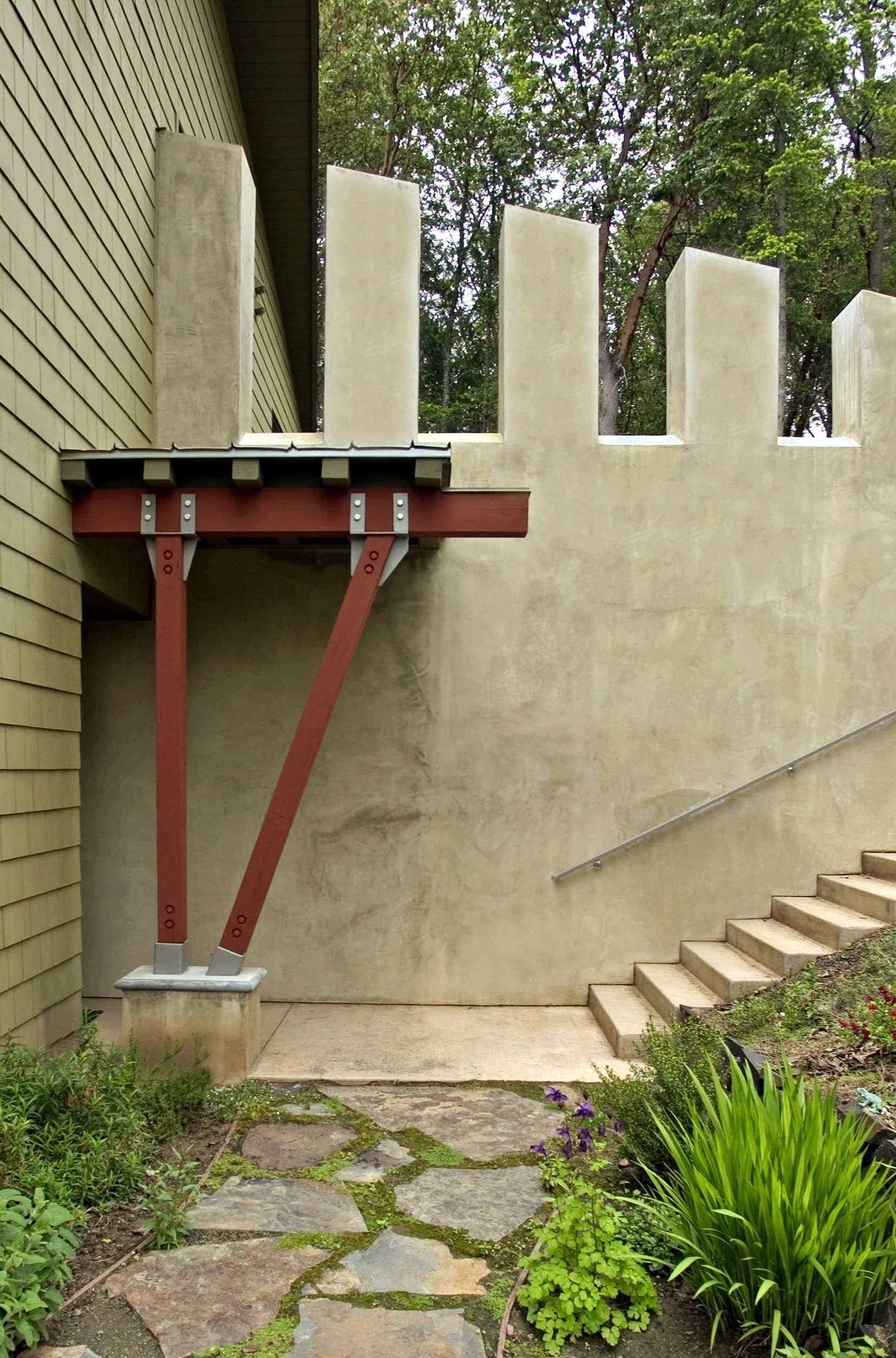 Moonlight Rear Entry.jpg