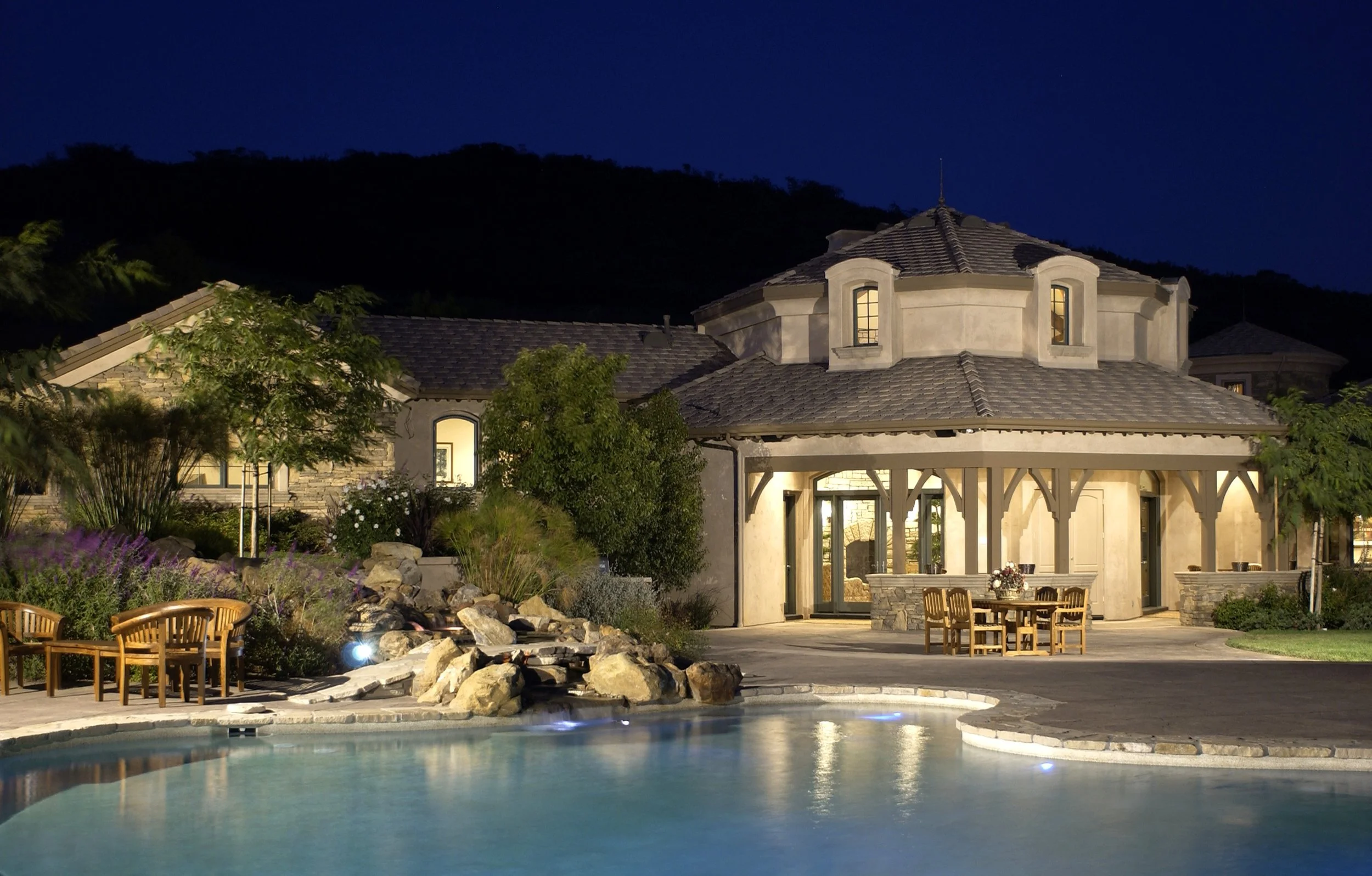 Crown Ridge Court Residence