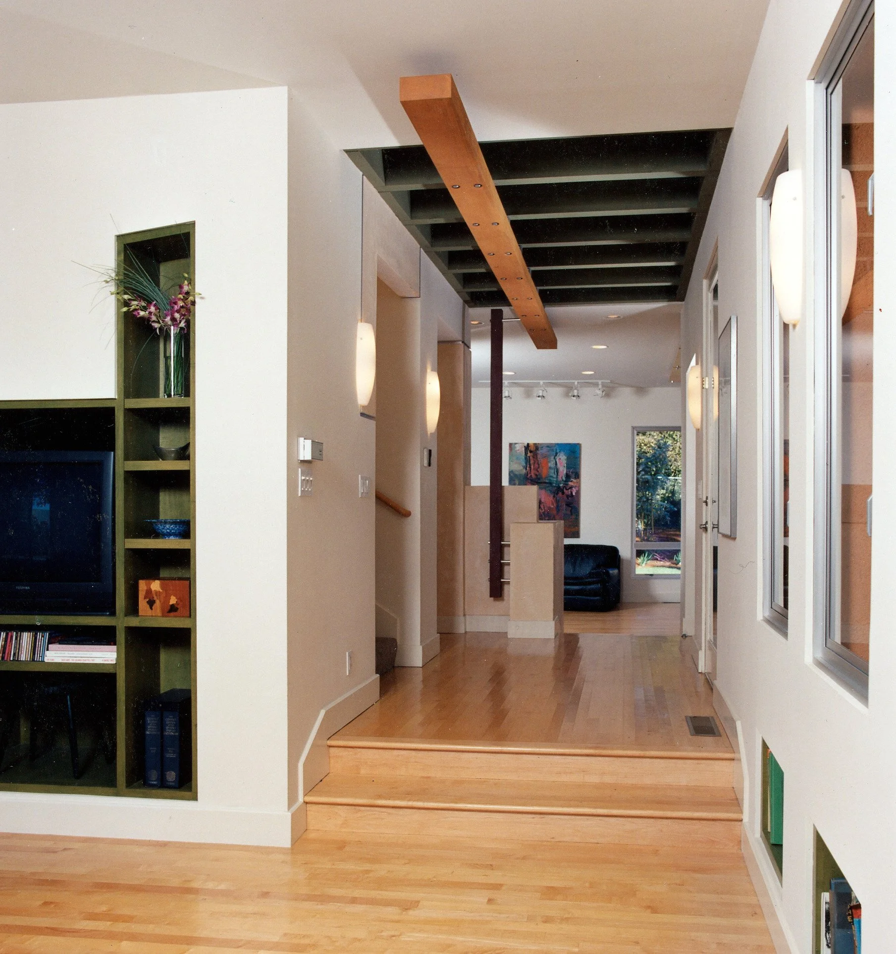 H- Albany Gizmo II.jpg