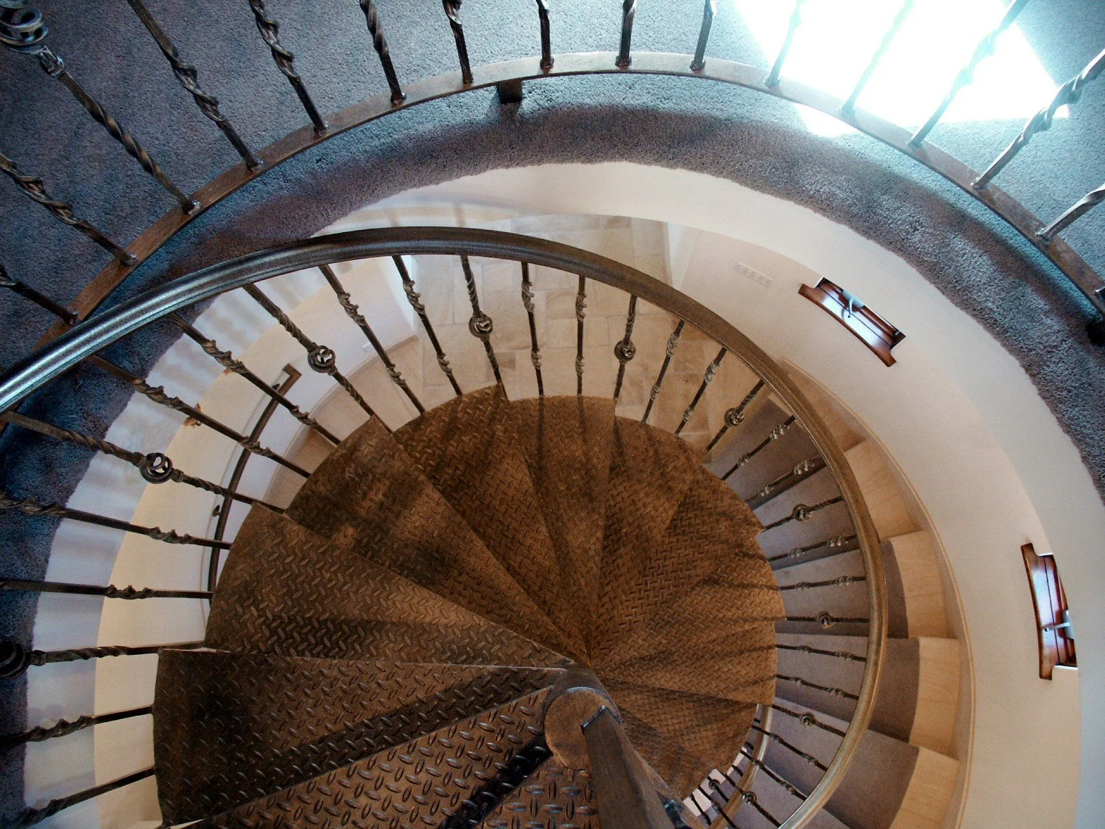 Crown Ridge Spiral.jpg