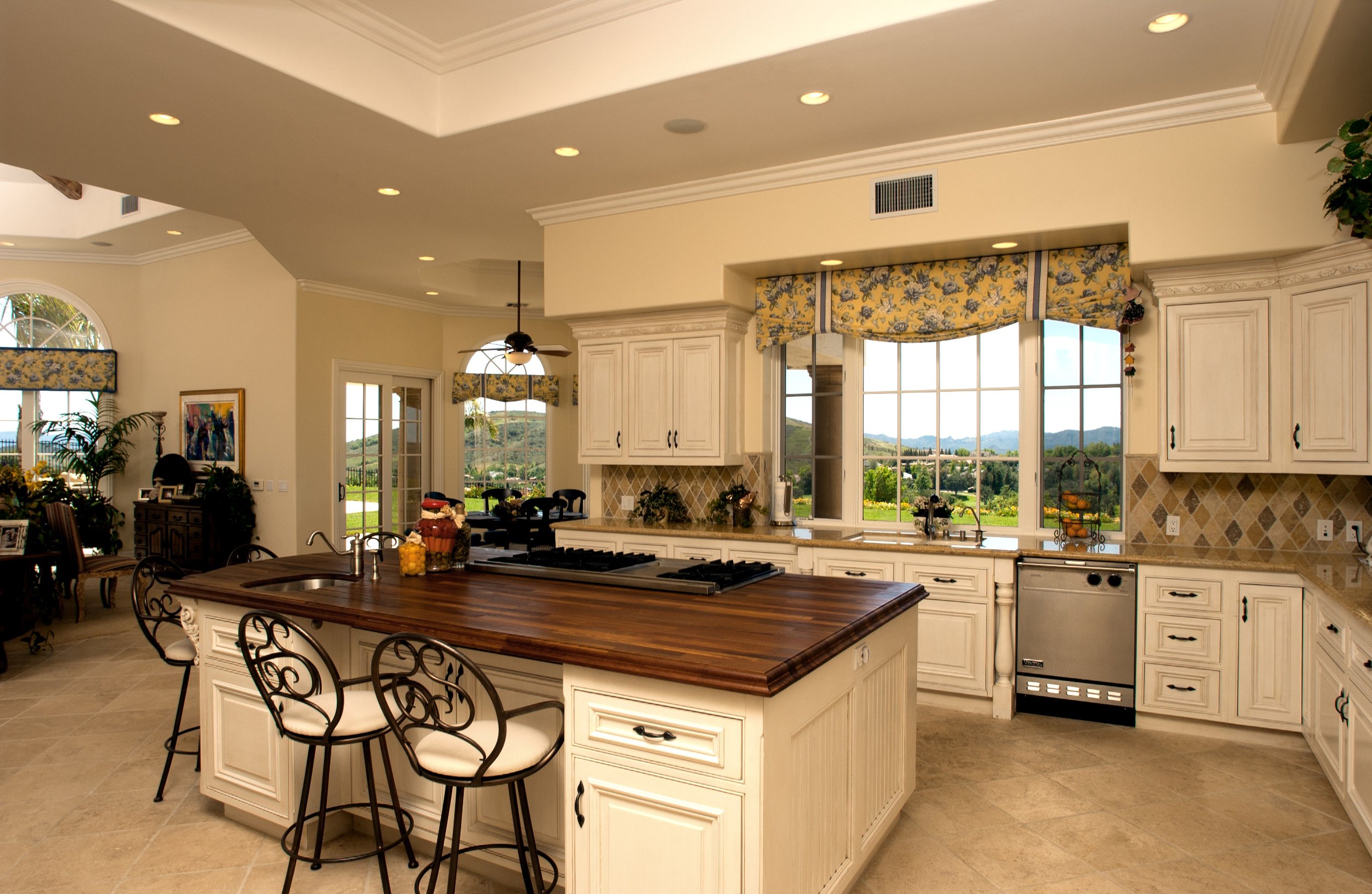 Dawn Meadow Kitchen.jpg