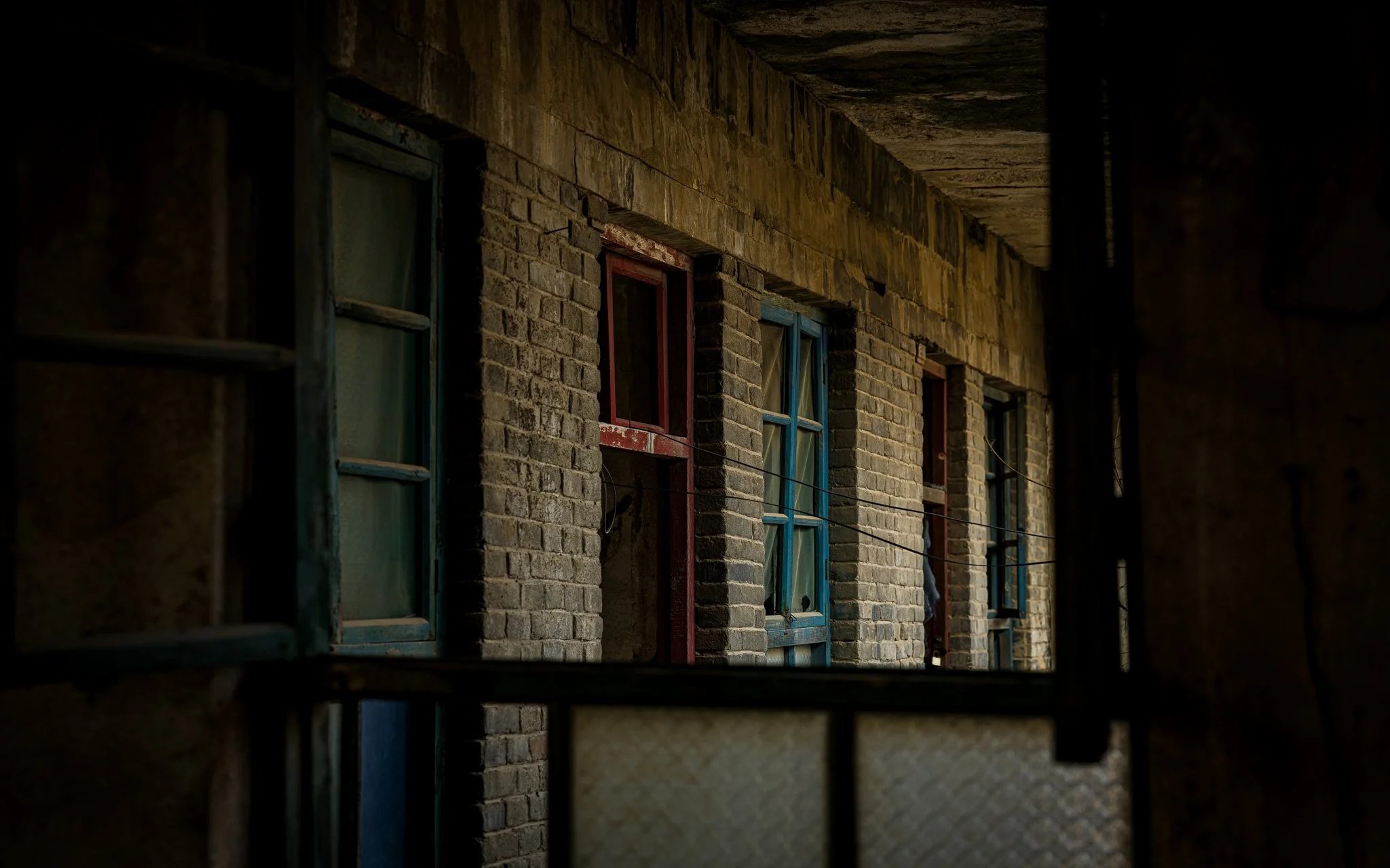 Windows Without Witness