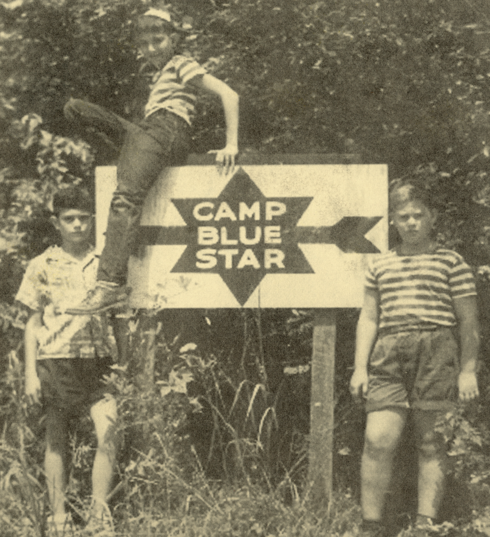    Campers at Blue Star Camps, the oldest private Jewish camp in the southern United States still in operation, c. mid-20th century   